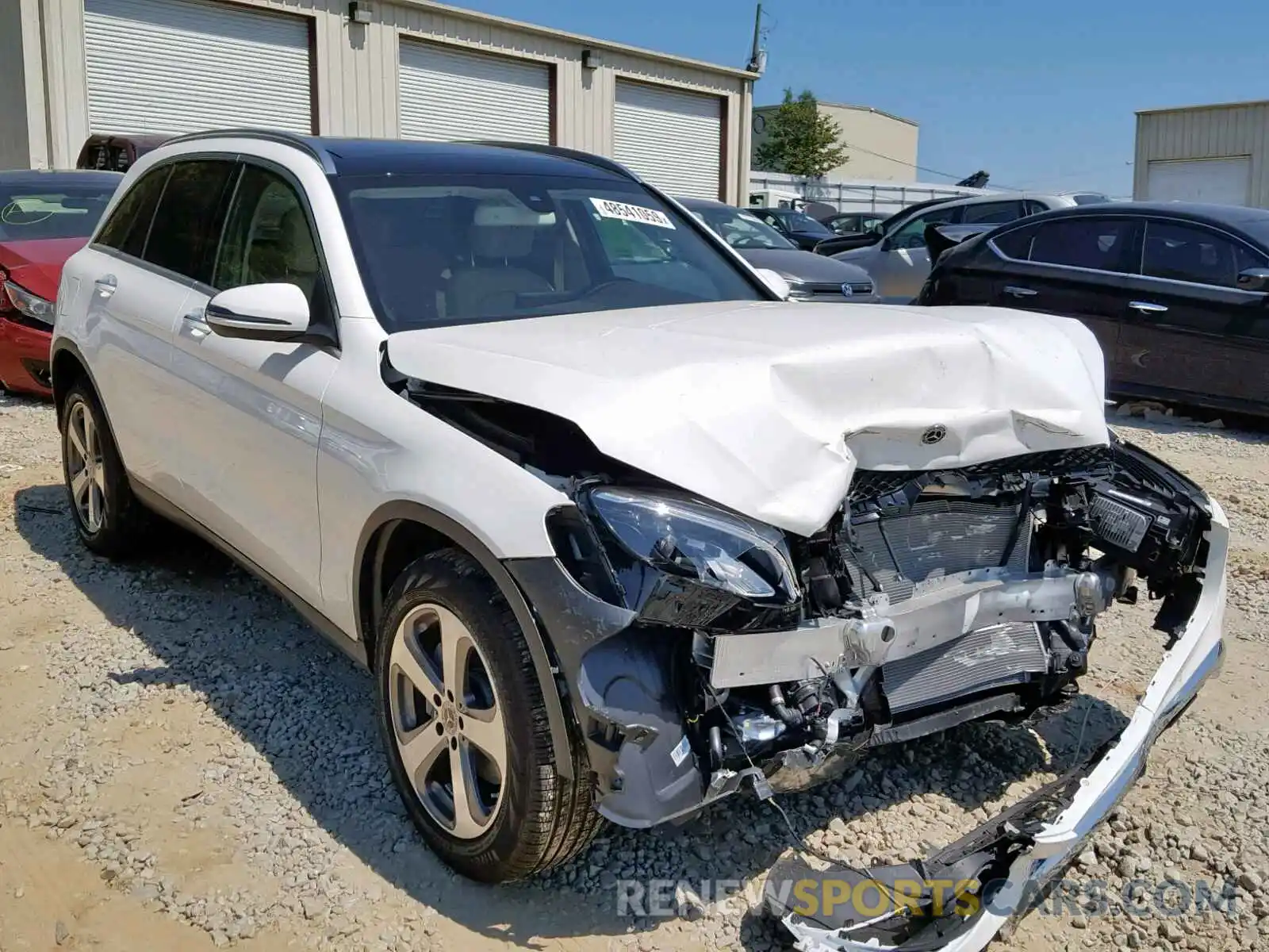1 Photograph of a damaged car WDC0G4JB8KV188575 MERCEDES-BENZ GLC 300 2019