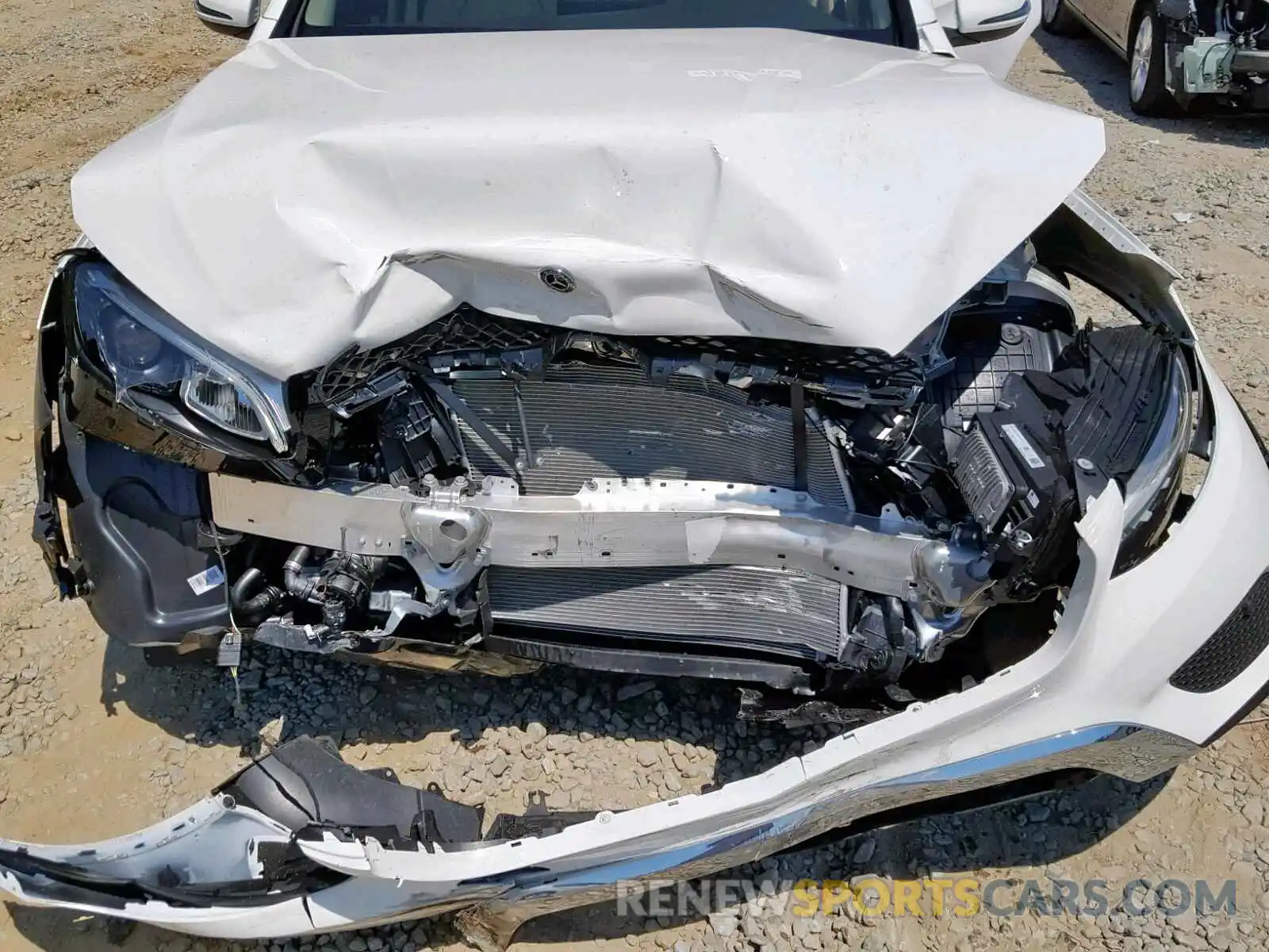 7 Photograph of a damaged car WDC0G4JB8KV188575 MERCEDES-BENZ GLC 300 2019