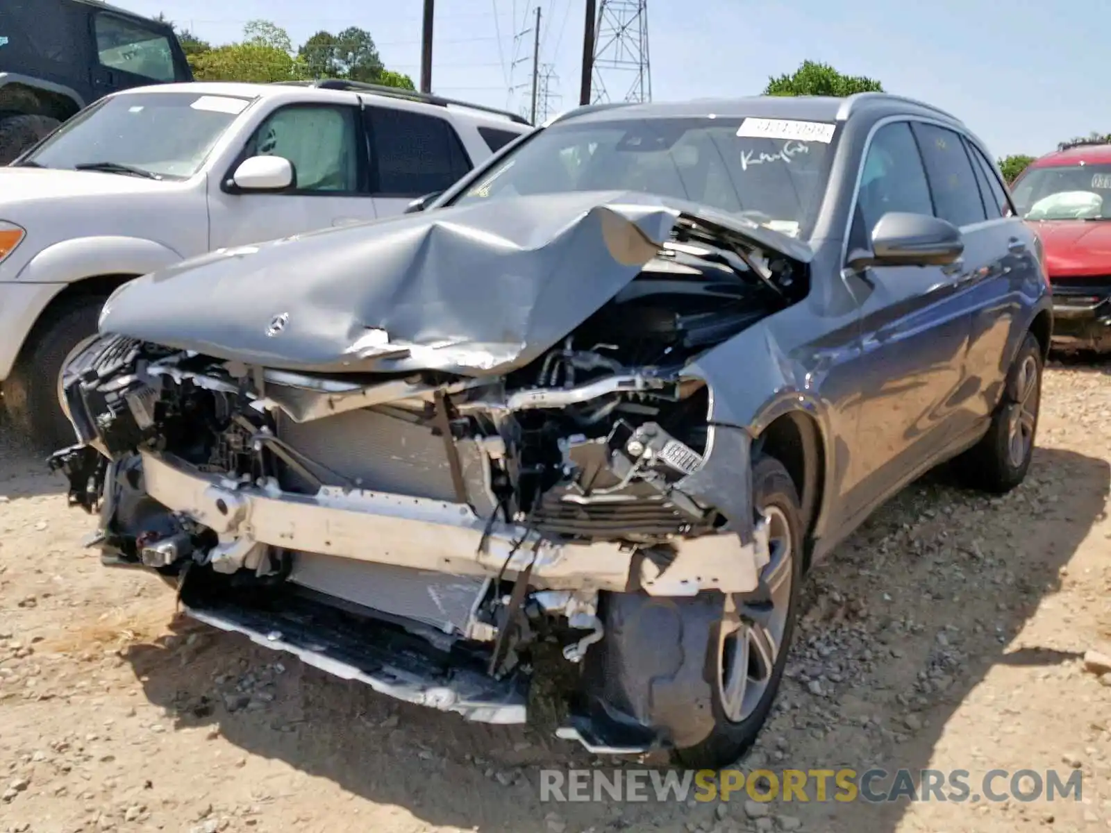 2 Photograph of a damaged car WDC0G4JB9KF592155 MERCEDES-BENZ GLC 300 2019