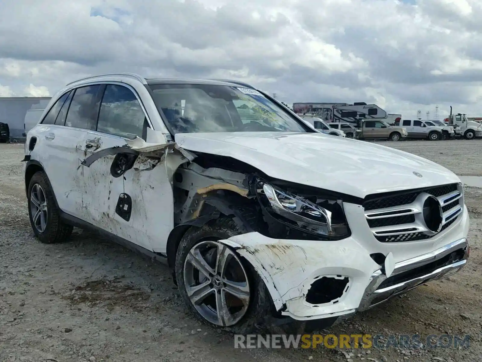 1 Photograph of a damaged car WDC0G4JB9KV122567 MERCEDES-BENZ GLC 300 2019