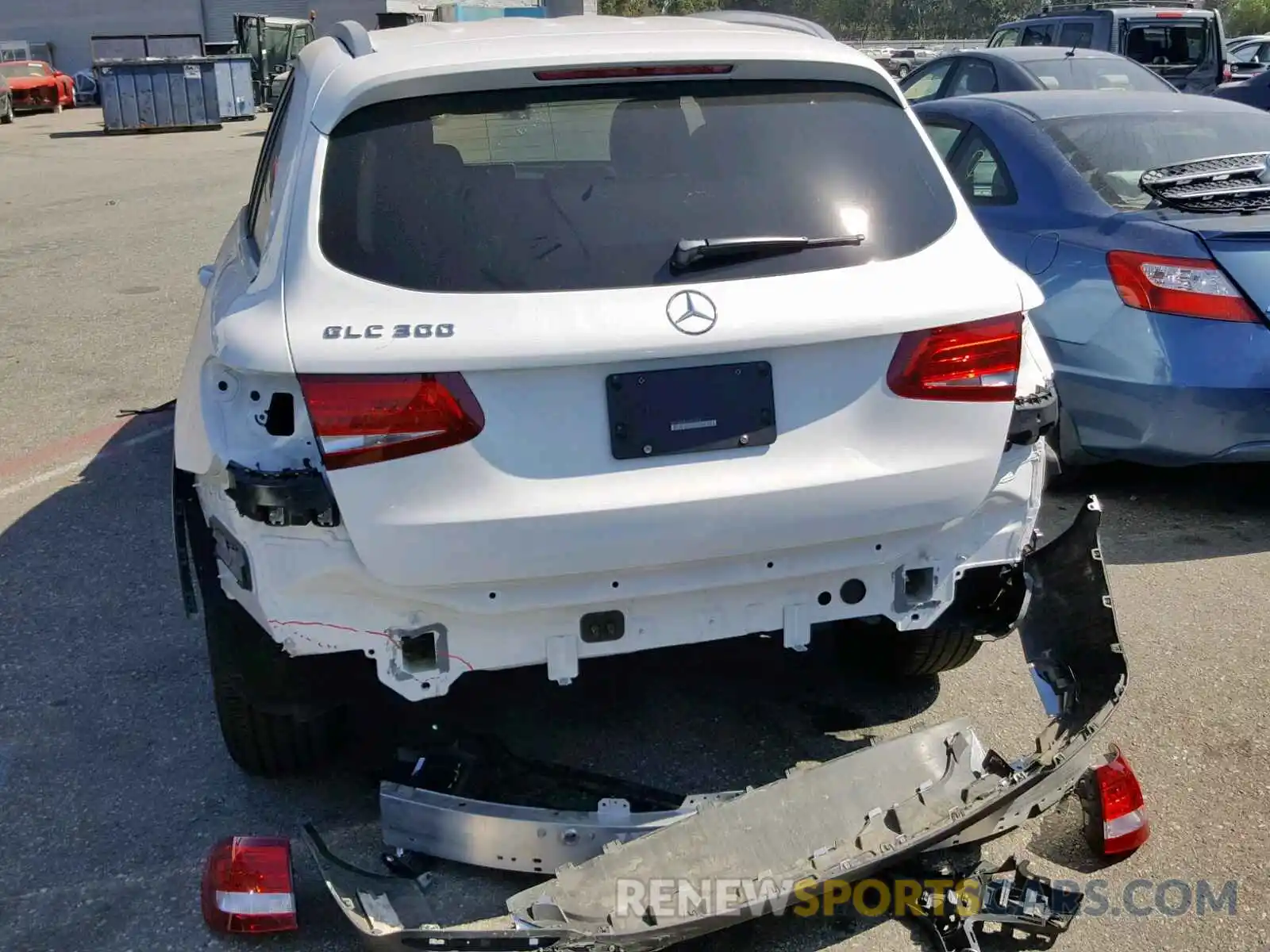 9 Photograph of a damaged car WDC0G4JB9KV165953 MERCEDES-BENZ GLC 300 2019