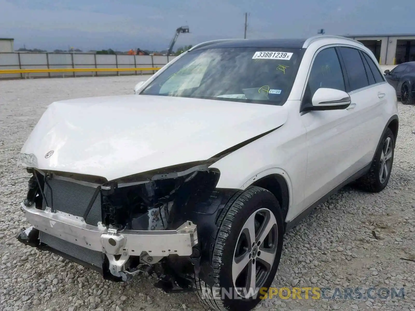 2 Photograph of a damaged car WDC0G4JBXKV135912 MERCEDES-BENZ GLC 300 2019