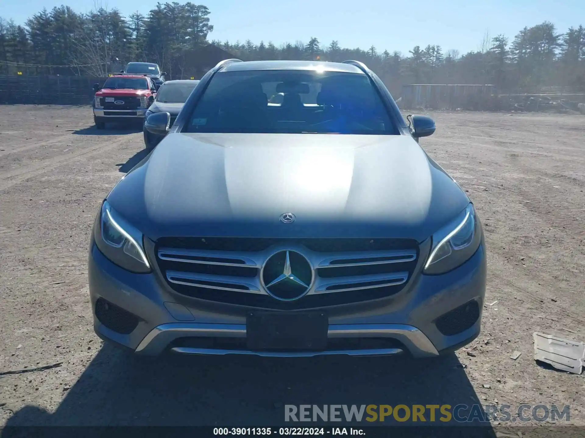 12 Photograph of a damaged car WDC0G4KB1KV144514 MERCEDES-BENZ GLC 300 2019