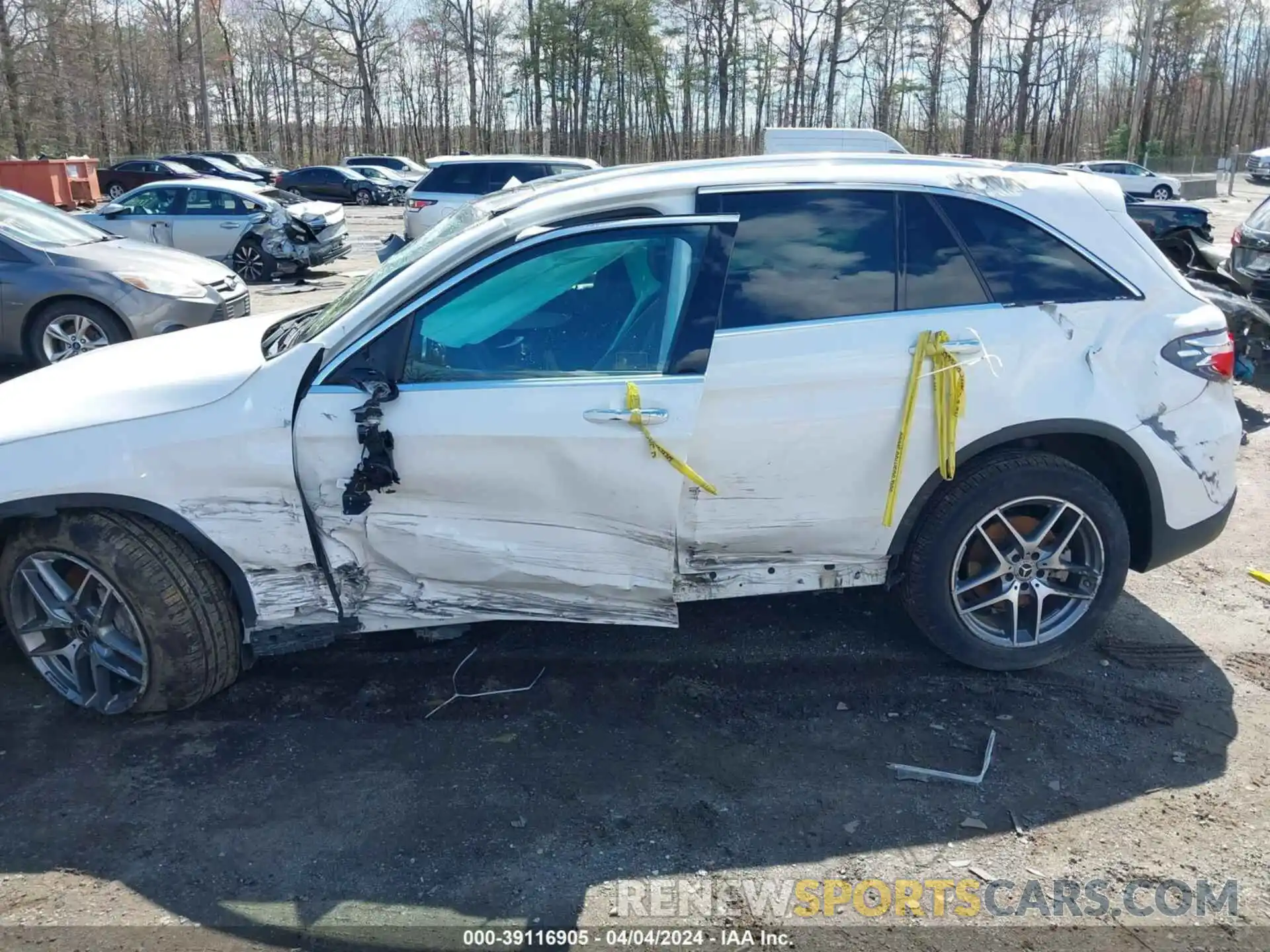 6 Photograph of a damaged car WDC0G4KB3KV189602 MERCEDES-BENZ GLC 300 2019