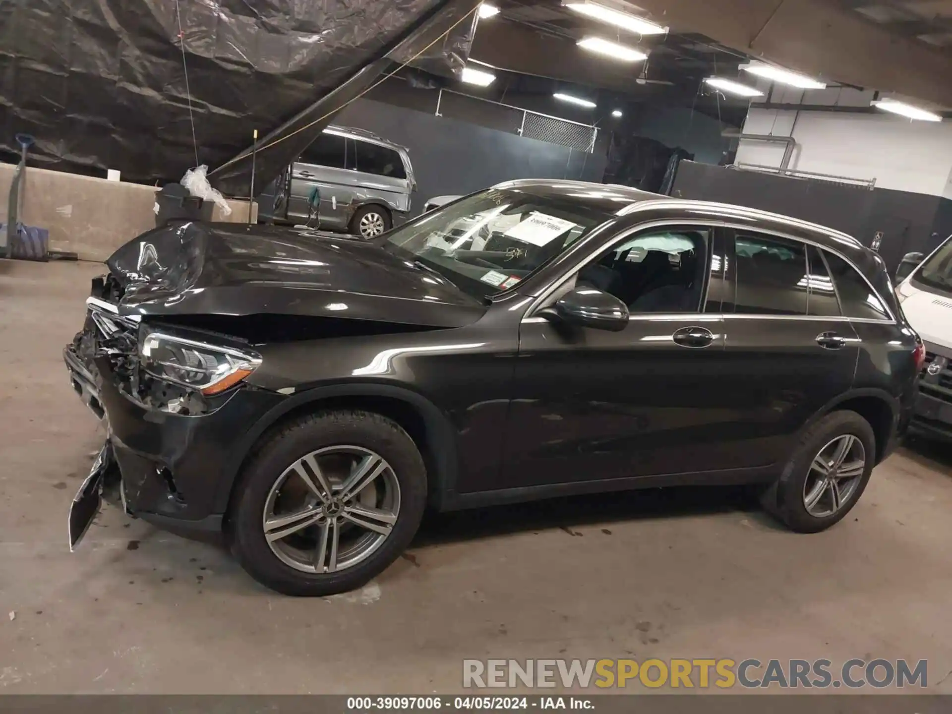 13 Photograph of a damaged car W1N0G8EB4LF796797 MERCEDES-BENZ GLC 300 2020