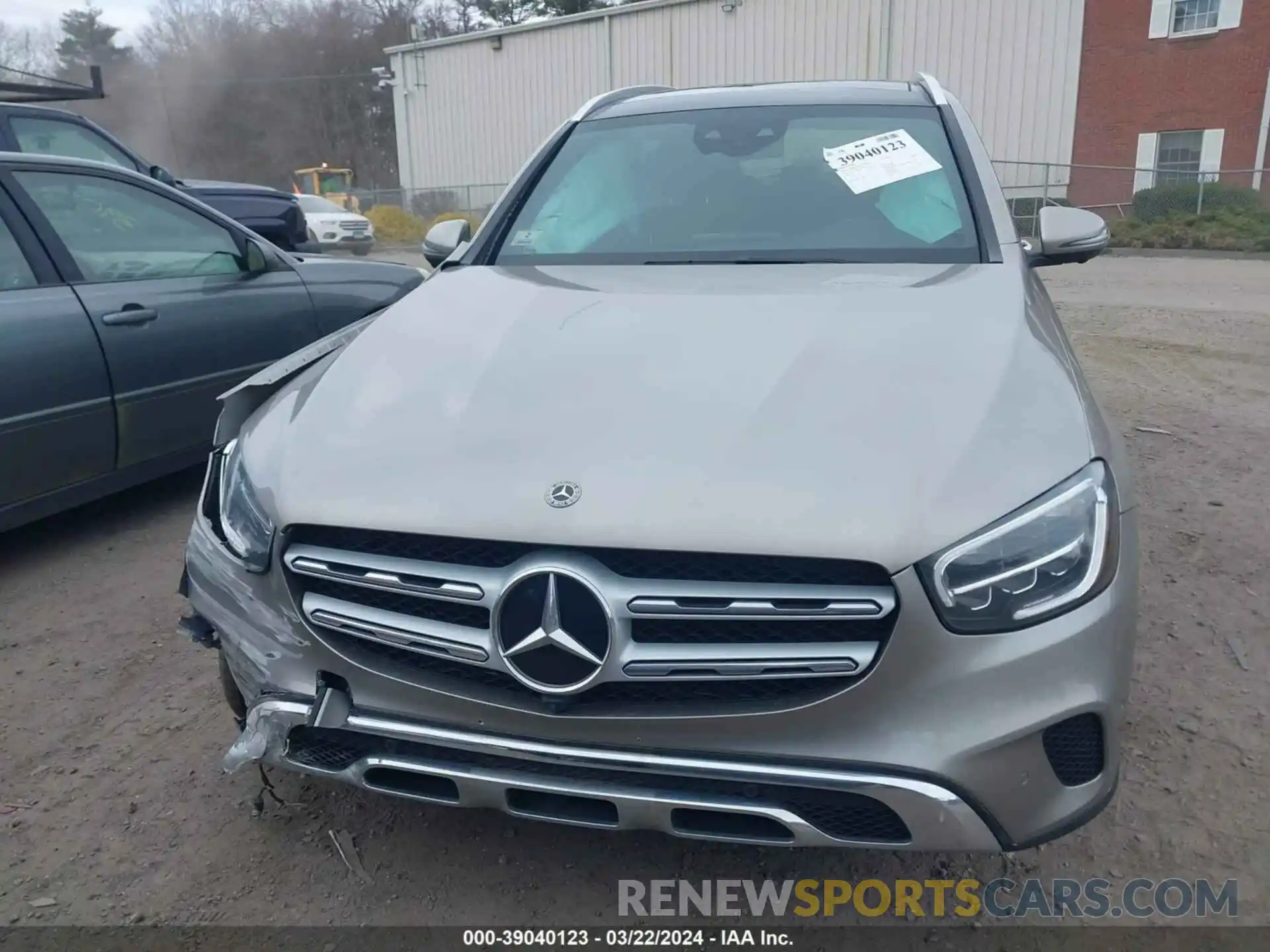 12 Photograph of a damaged car W1N0G8EB8LF794793 MERCEDES-BENZ GLC 300 2020