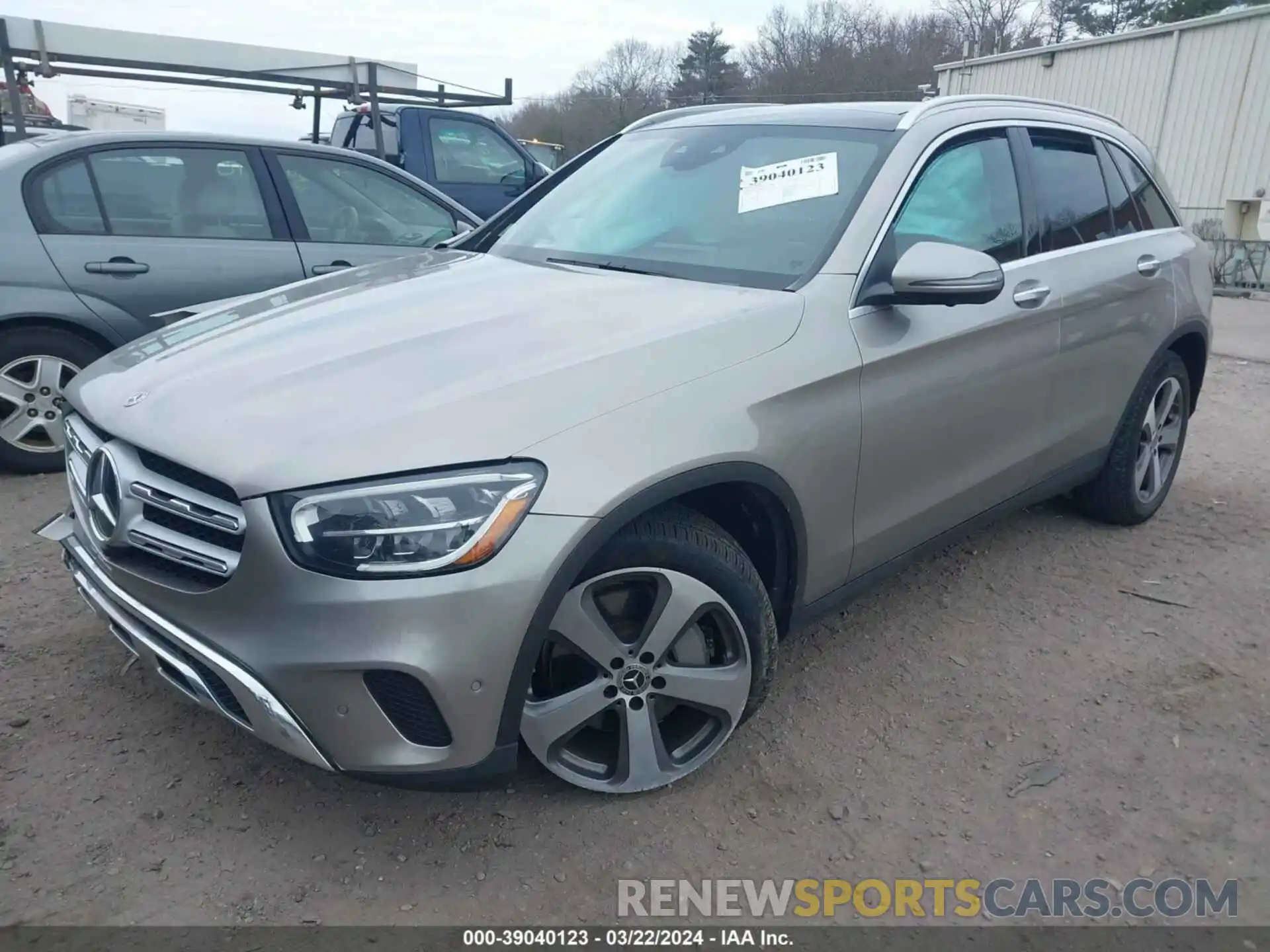 2 Photograph of a damaged car W1N0G8EB8LF794793 MERCEDES-BENZ GLC 300 2020