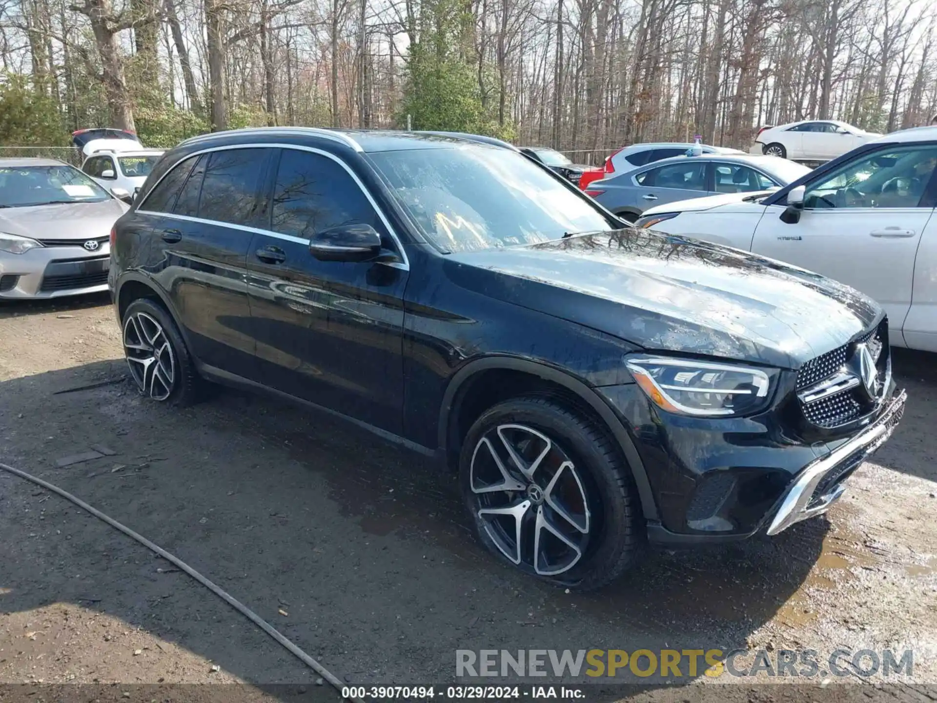 1 Photograph of a damaged car WDC0G8EB0LF746500 MERCEDES-BENZ GLC 300 2020