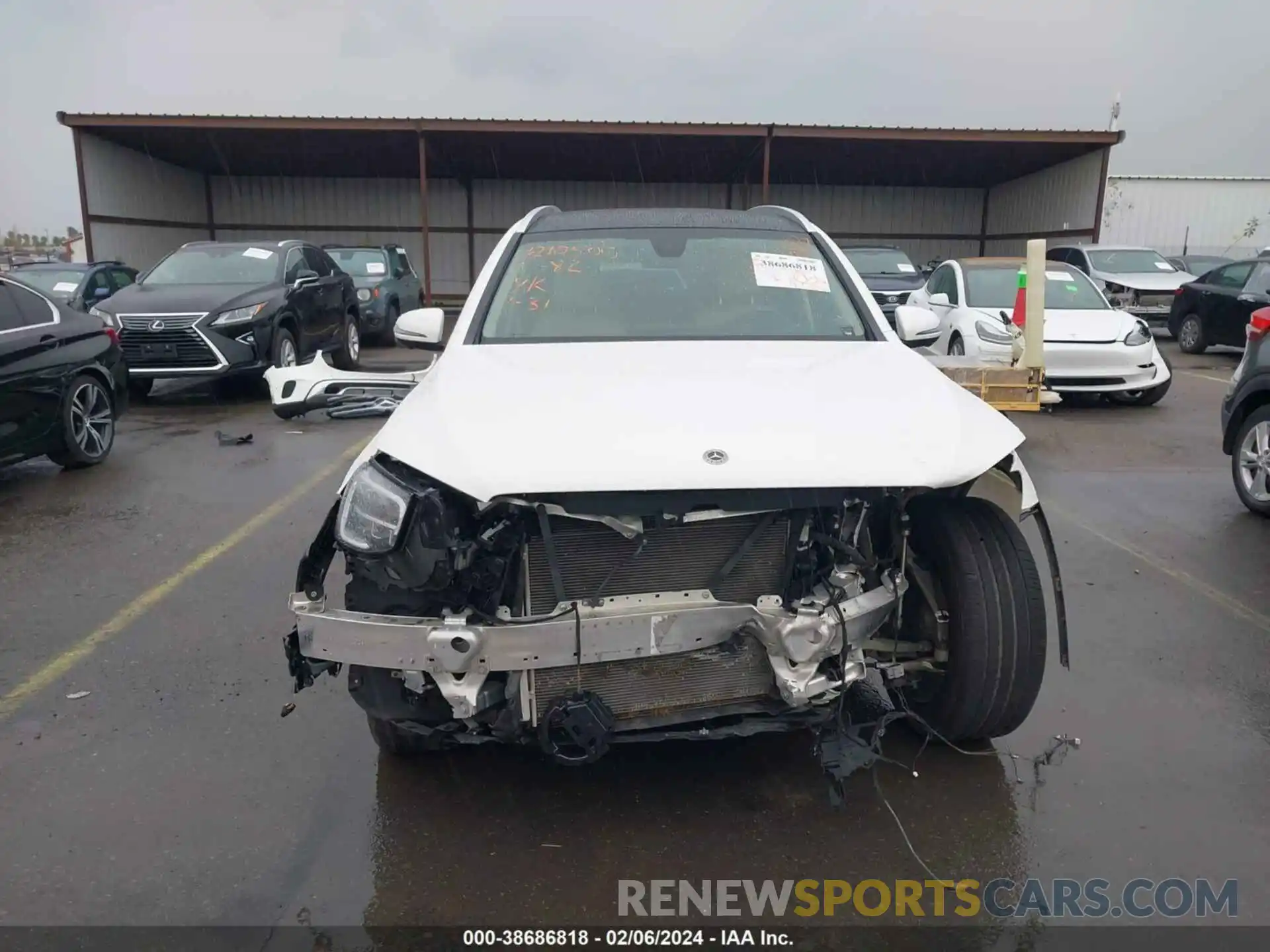 13 Photograph of a damaged car W1N0G8DB9MV267631 MERCEDES-BENZ GLC 300 2021