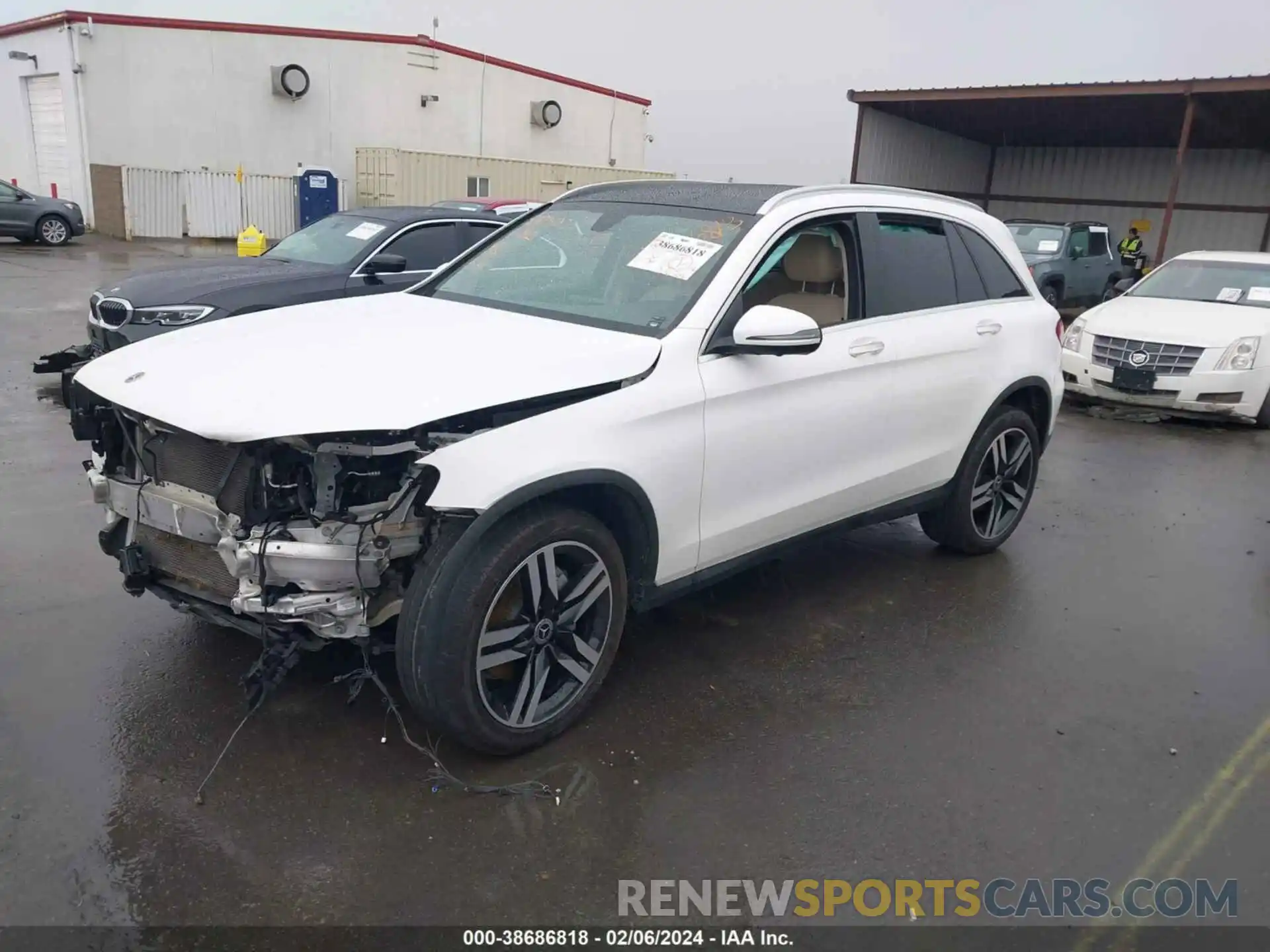 2 Photograph of a damaged car W1N0G8DB9MV267631 MERCEDES-BENZ GLC 300 2021