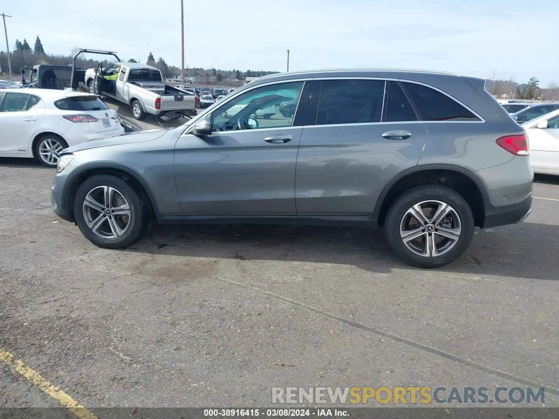 14 Photograph of a damaged car W1N0G8EB3MF907289 MERCEDES-BENZ GLC 300 2021