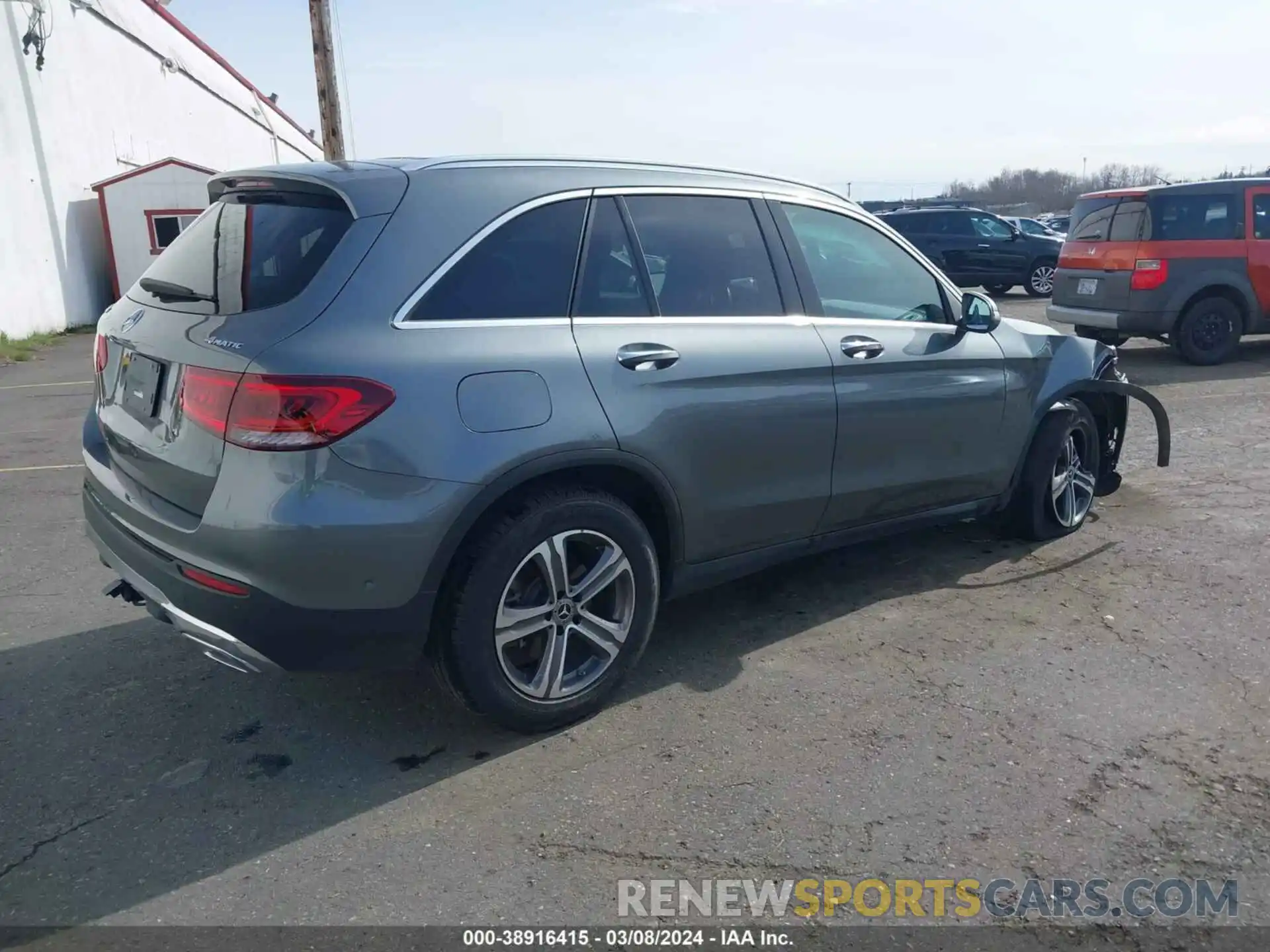 4 Фотография поврежденного автомобиля W1N0G8EB3MF907289 MERCEDES-BENZ GLC 300 2021