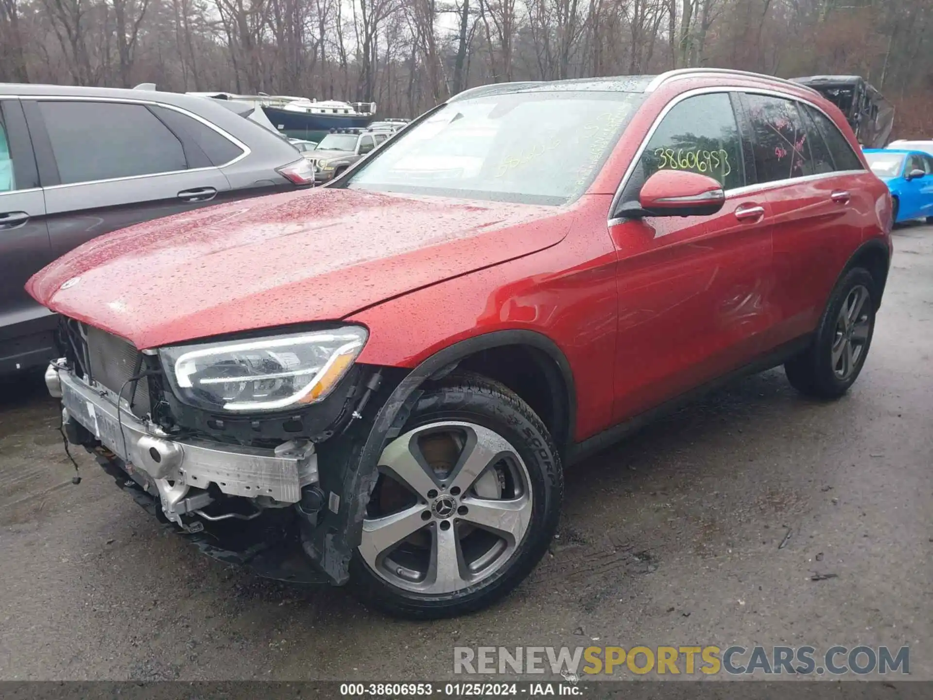 2 Photograph of a damaged car W1N0G8EB3MV320323 MERCEDES-BENZ GLC 300 2021