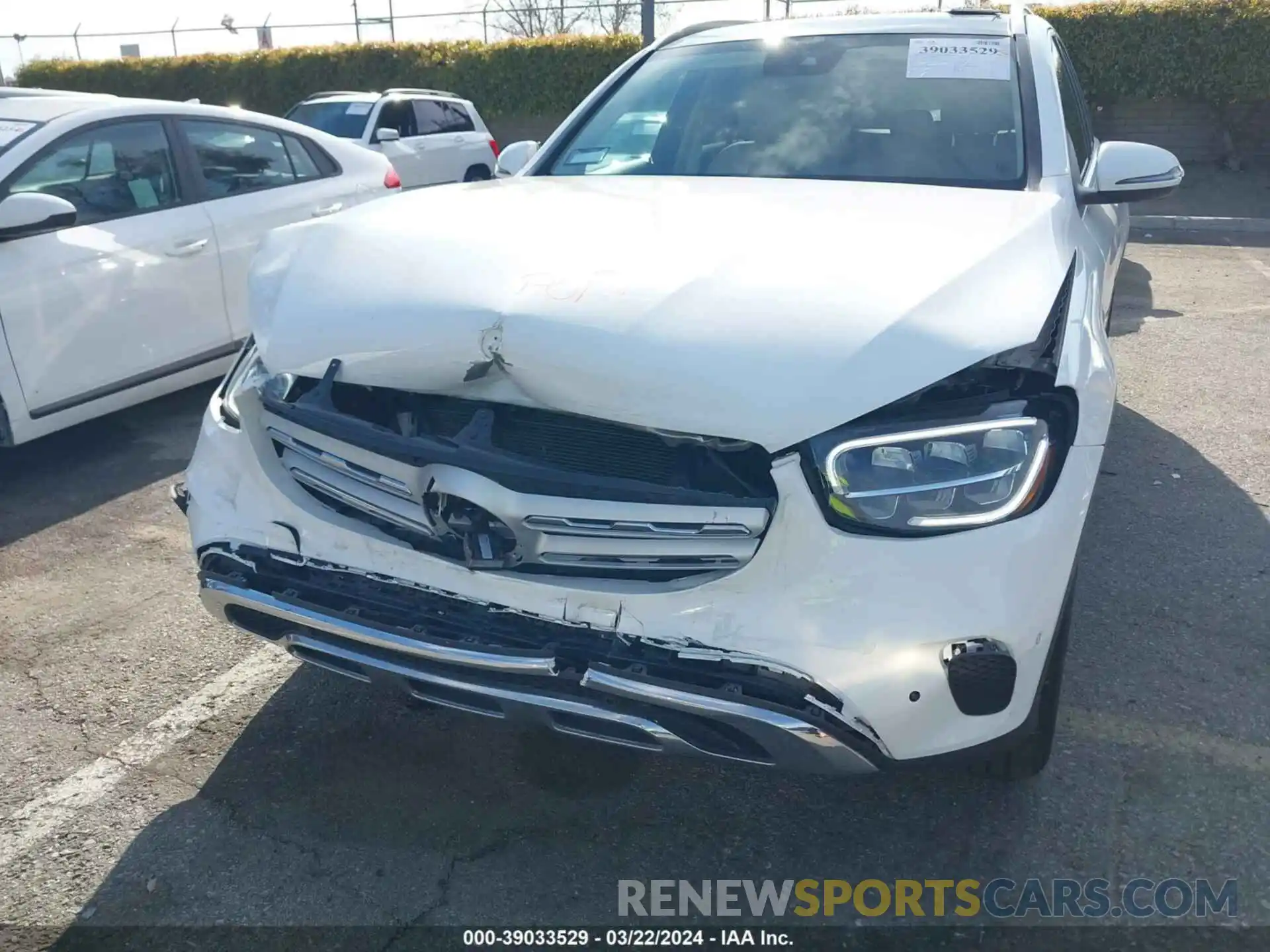 6 Photograph of a damaged car W1N0G8DB5NG036795 MERCEDES-BENZ GLC 300 2022