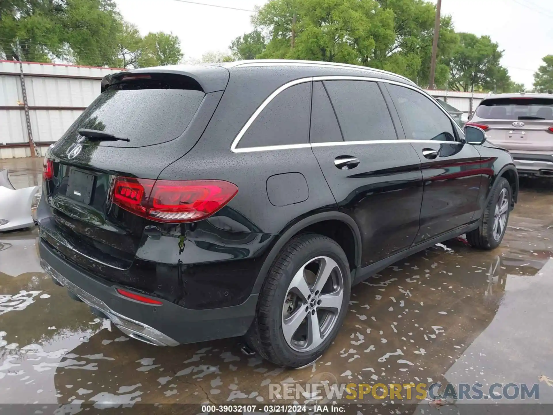 4 Фотография поврежденного автомобиля W1N0G8DB5NG109146 MERCEDES-BENZ GLC 300 2022