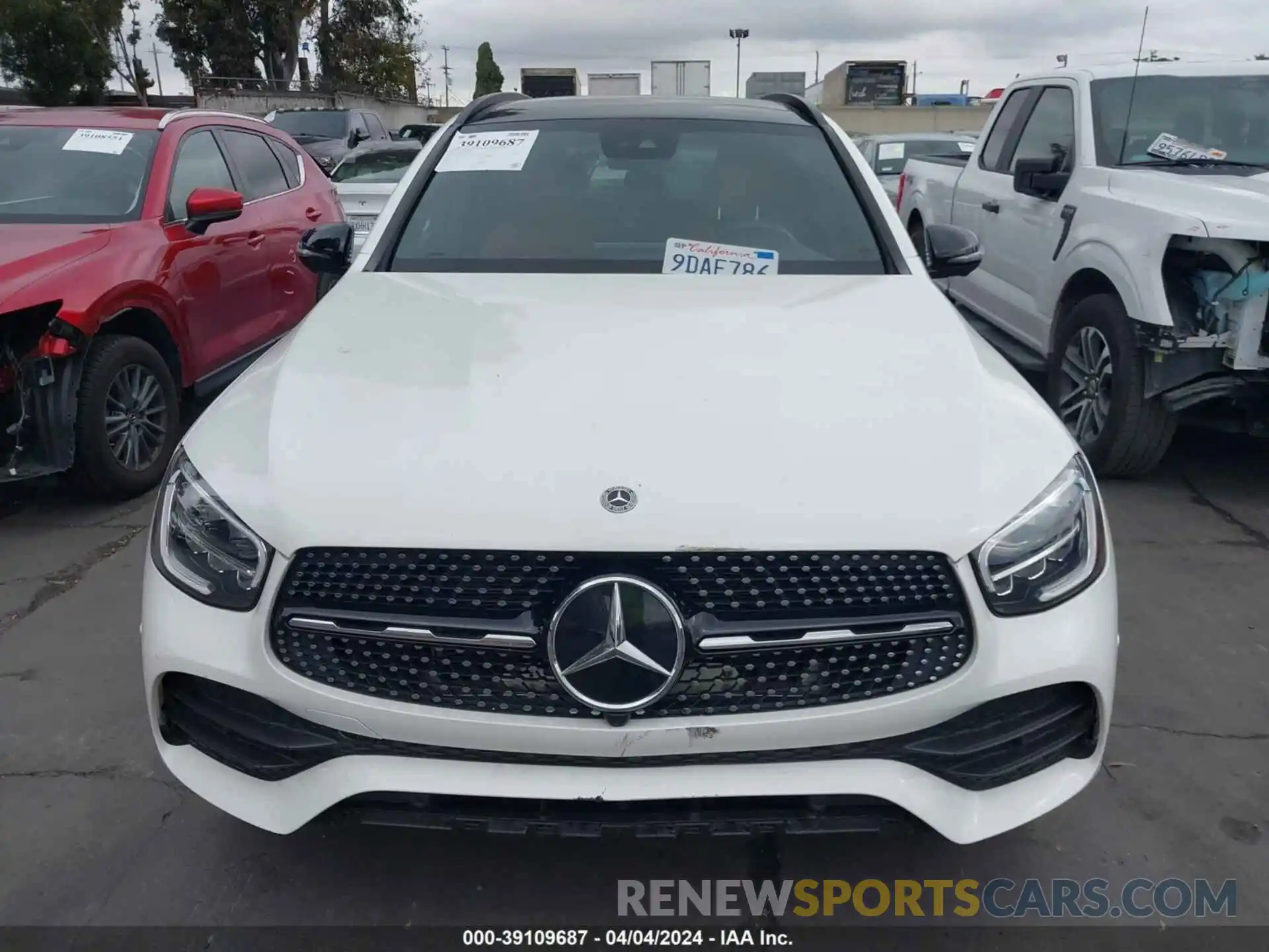 12 Фотография поврежденного автомобиля W1N0G8DB5NV398430 MERCEDES-BENZ GLC 300 2022