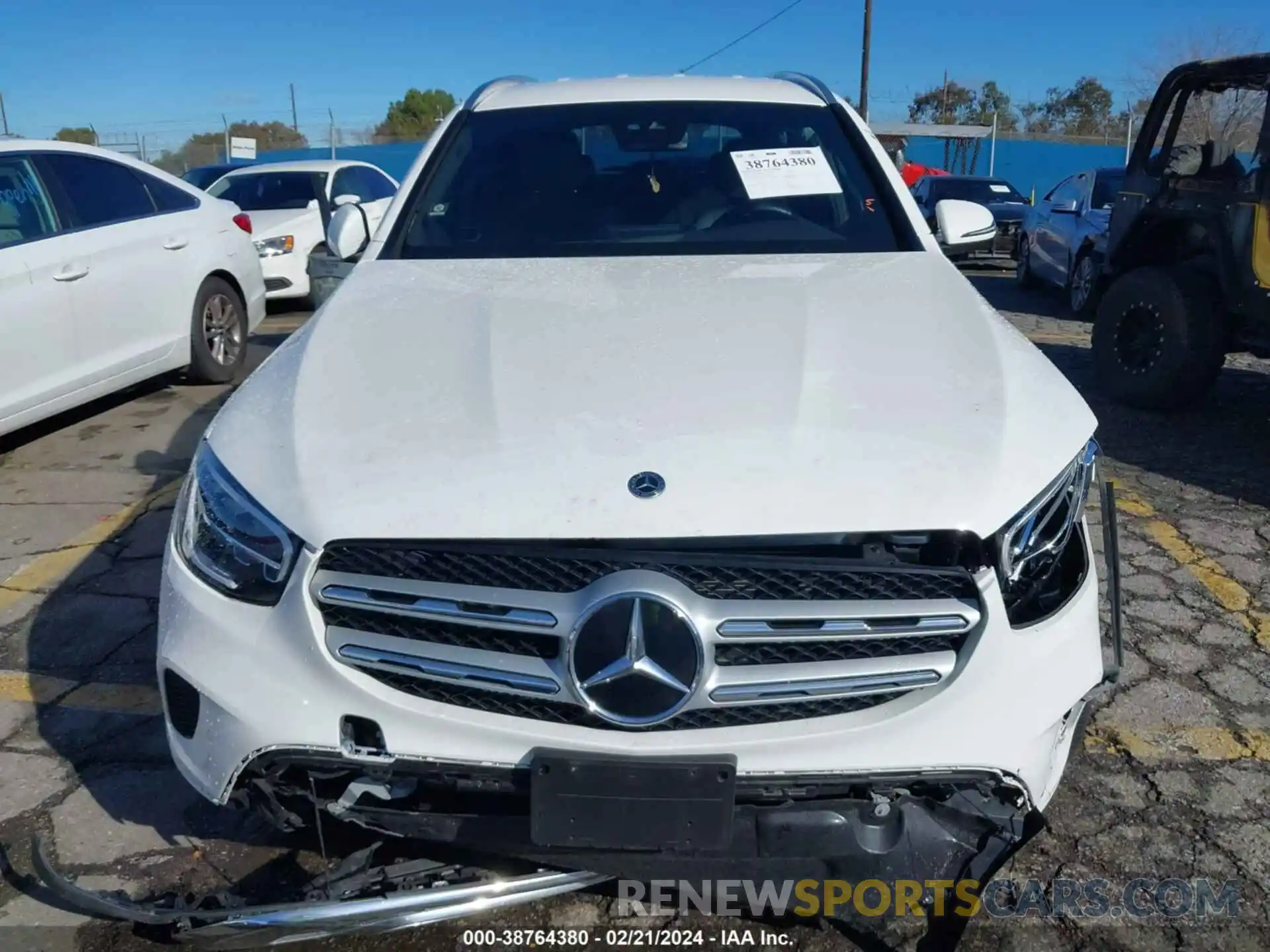 12 Photograph of a damaged car W1N0G8DBXNV387469 MERCEDES-BENZ GLC 300 2022