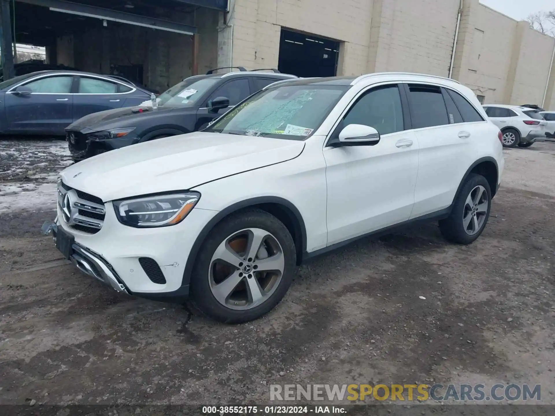 2 Photograph of a damaged car W1N0G8EB0NG114270 MERCEDES-BENZ GLC 300 2022