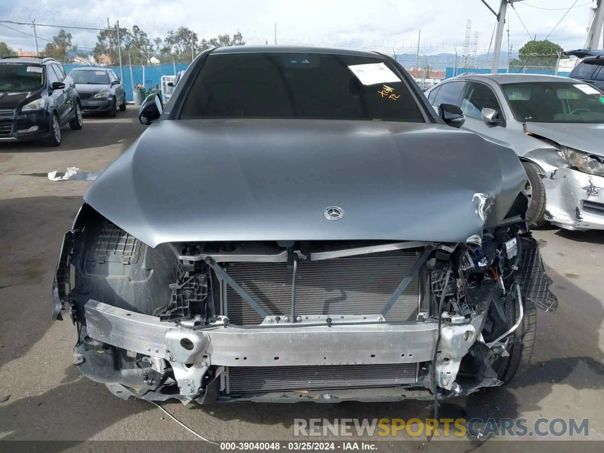 12 Photograph of a damaged car W1N0J8EB9NG064843 MERCEDES-BENZ GLC 300 2022