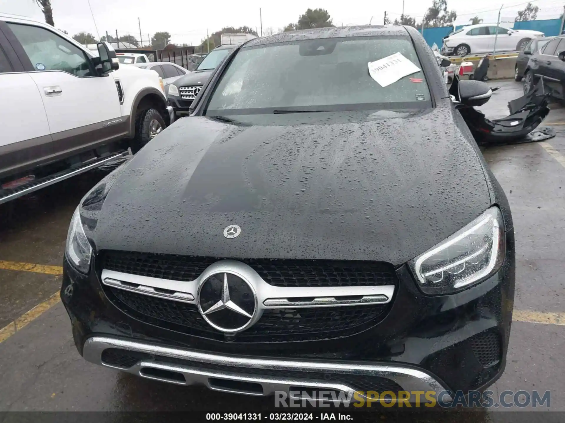 13 Photograph of a damaged car W1N0J8EB6PG158388 MERCEDES-BENZ GLC 300 2023