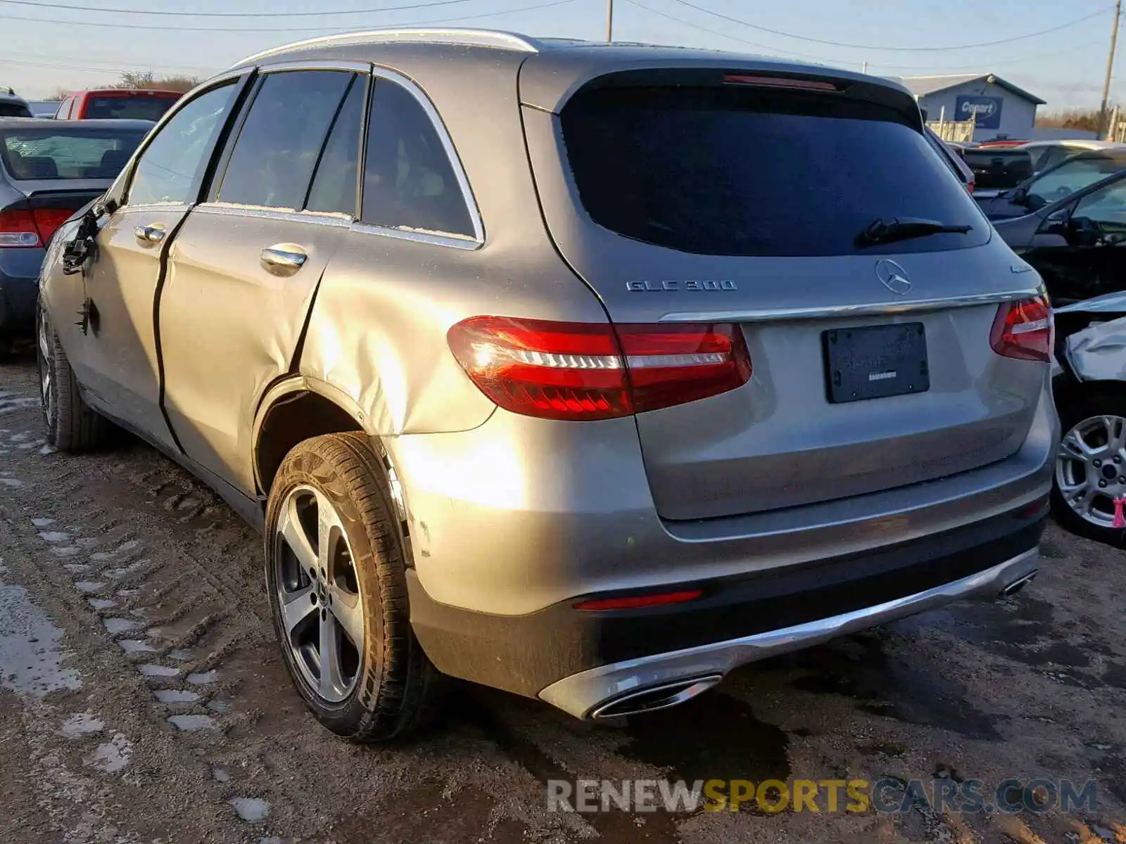 3 Photograph of a damaged car WDC0G4KB0KV135450 MERCEDES-BENZ GLC 300 4M 2019