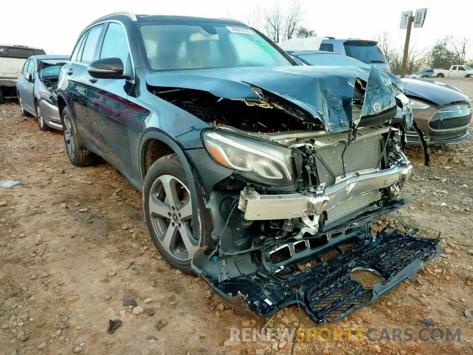 1 Photograph of a damaged car WDC0G4KB2KV138740 MERCEDES-BENZ GLC 300 4M 2019