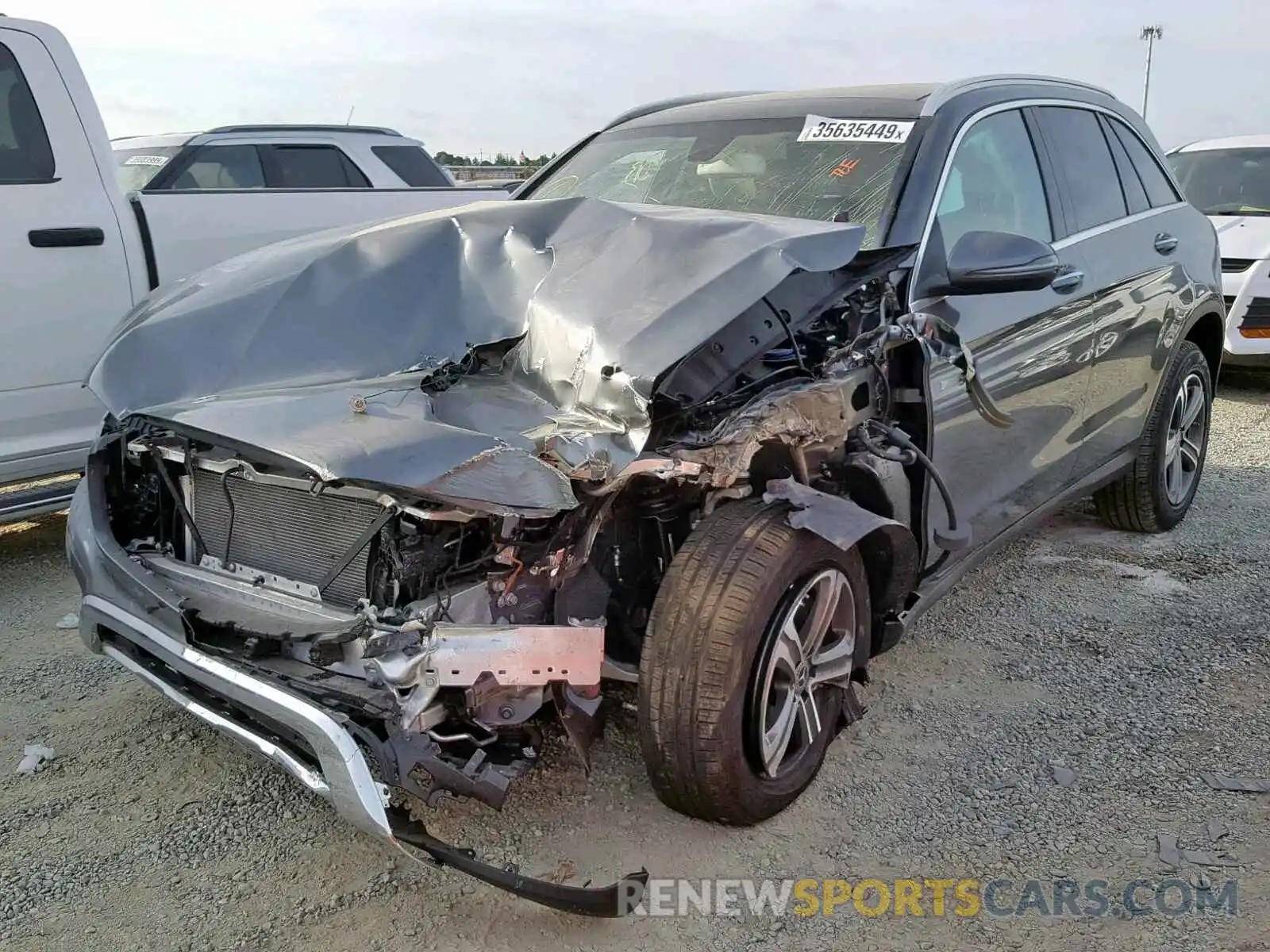 2 Photograph of a damaged car WDC0G4KB3KF566455 MERCEDES-BENZ GLC 300 4M 2019