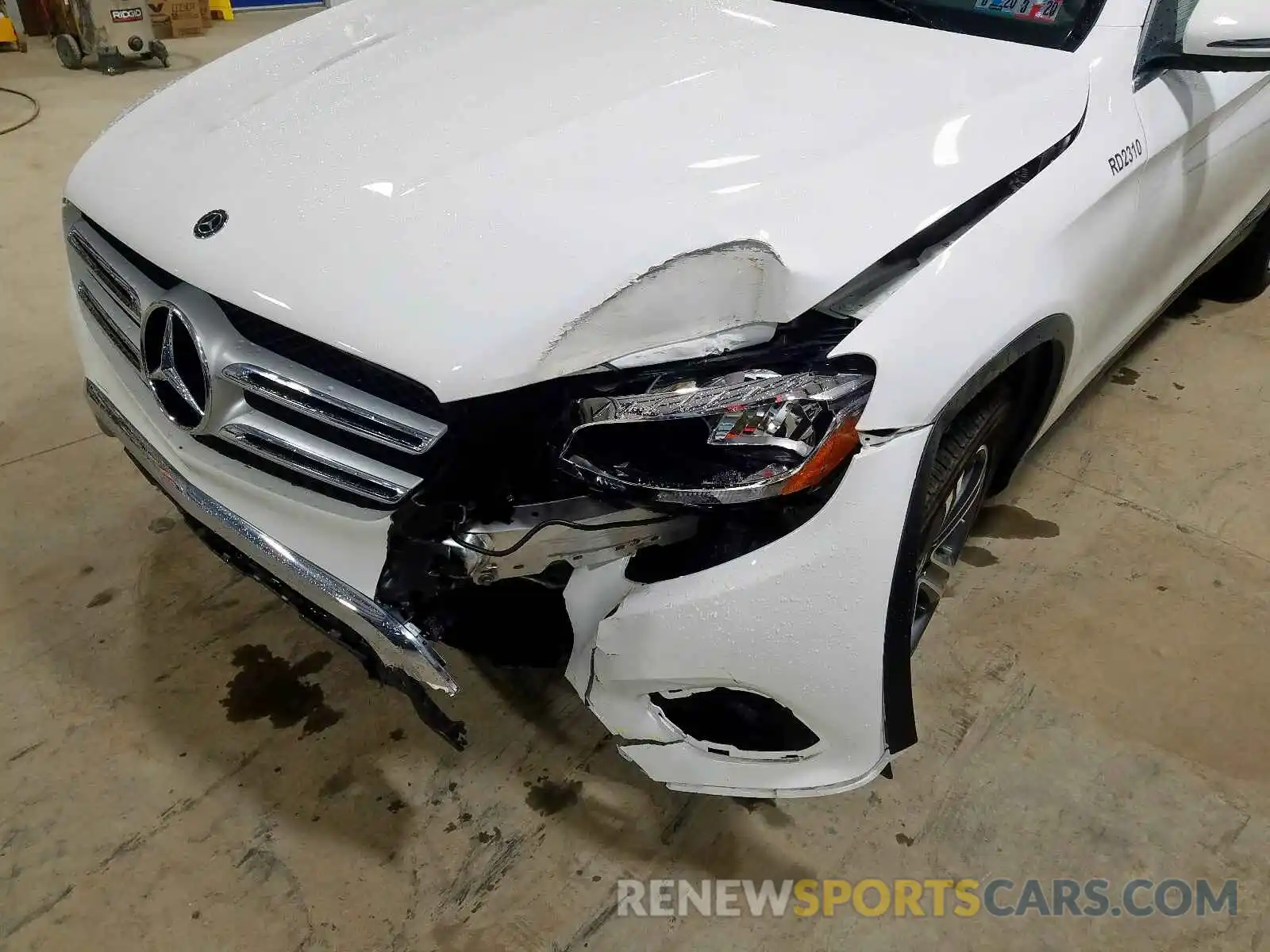 9 Photograph of a damaged car WDC0G4KB4KV166233 MERCEDES-BENZ GLC 300 4M 2019