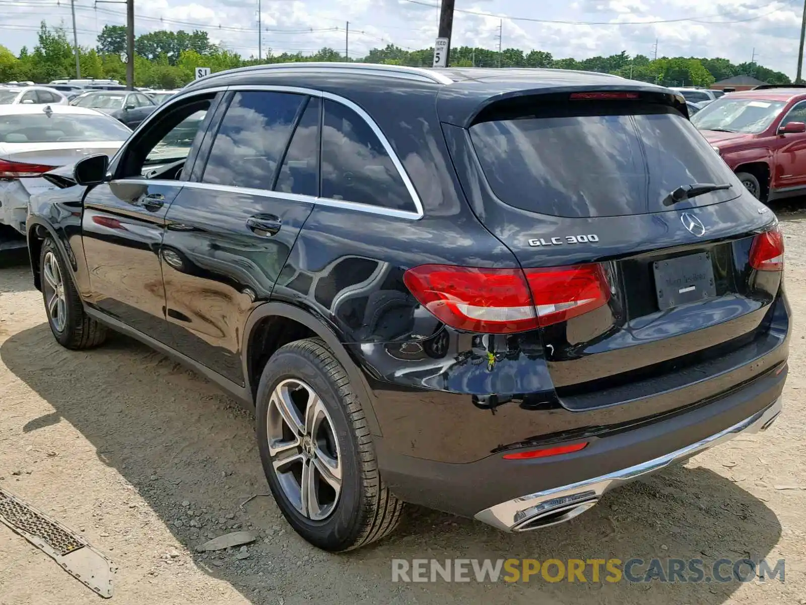 3 Photograph of a damaged car WDC0G4KB4KV169102 MERCEDES-BENZ GLC 300 4M 2019