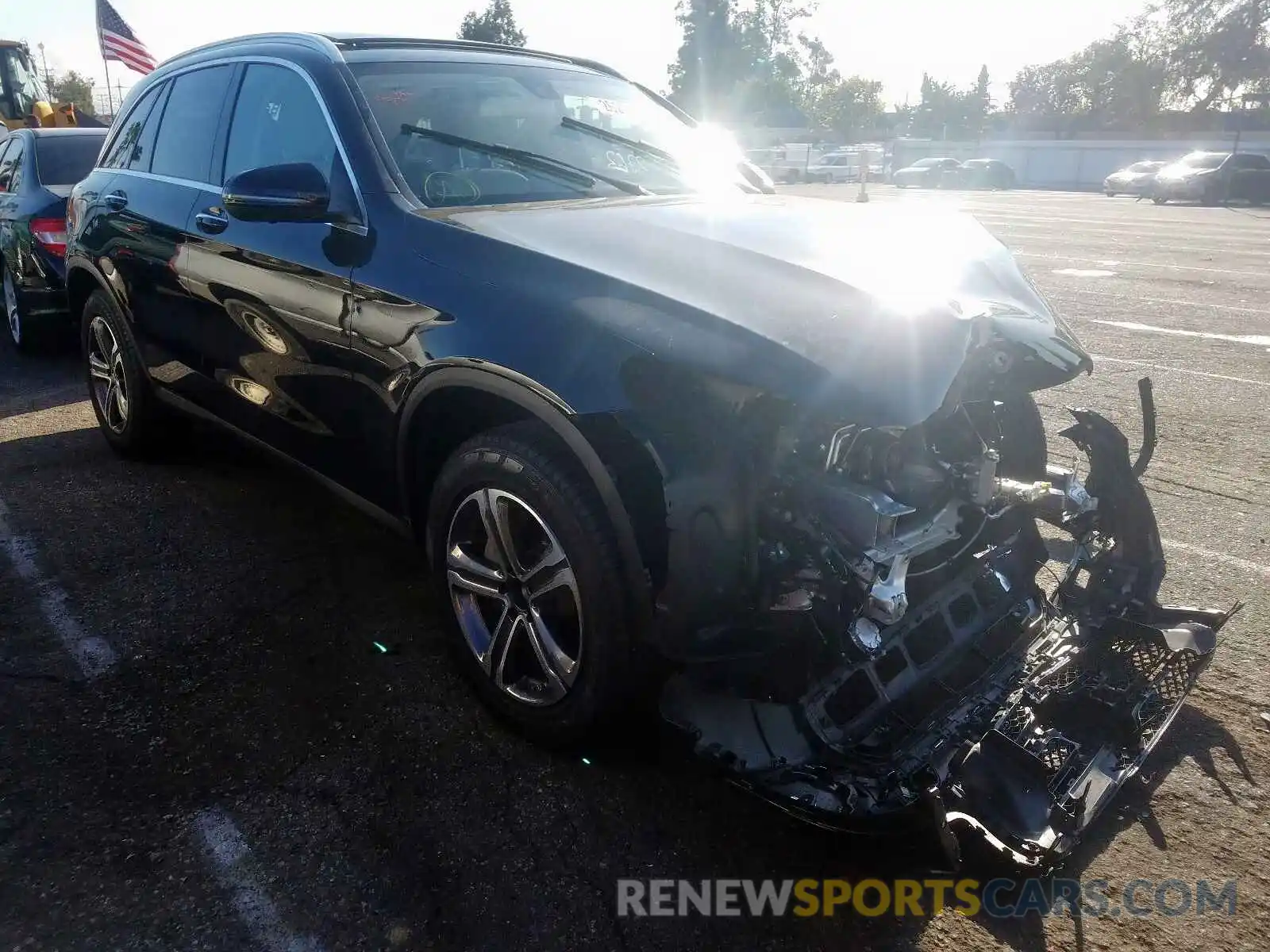 1 Photograph of a damaged car WDC0G4KB5KV172395 MERCEDES-BENZ GLC 300 4M 2019