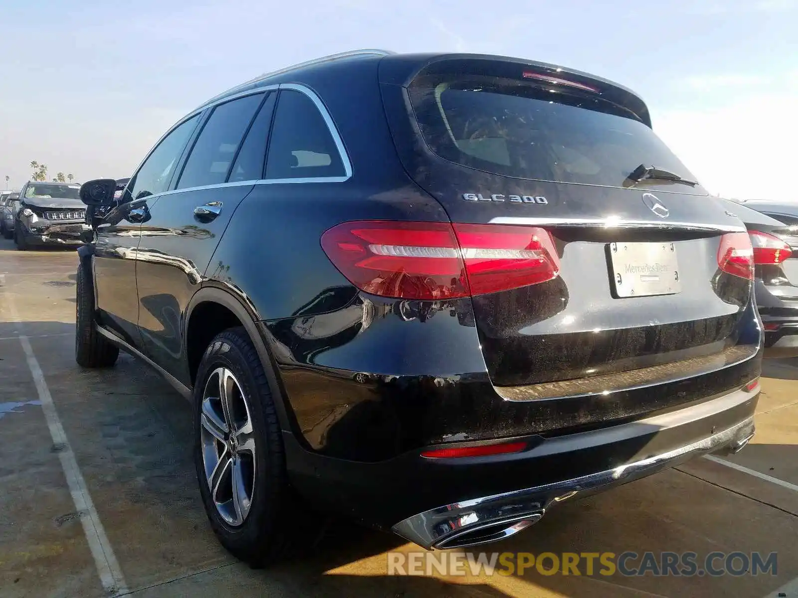 3 Photograph of a damaged car WDC0G4KB5KV172395 MERCEDES-BENZ GLC 300 4M 2019