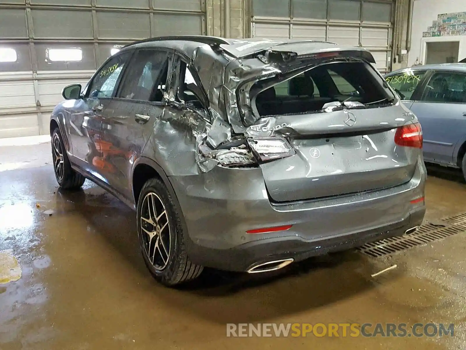 3 Photograph of a damaged car WDC0G4KB5KV174826 MERCEDES-BENZ GLC 300 4M 2019