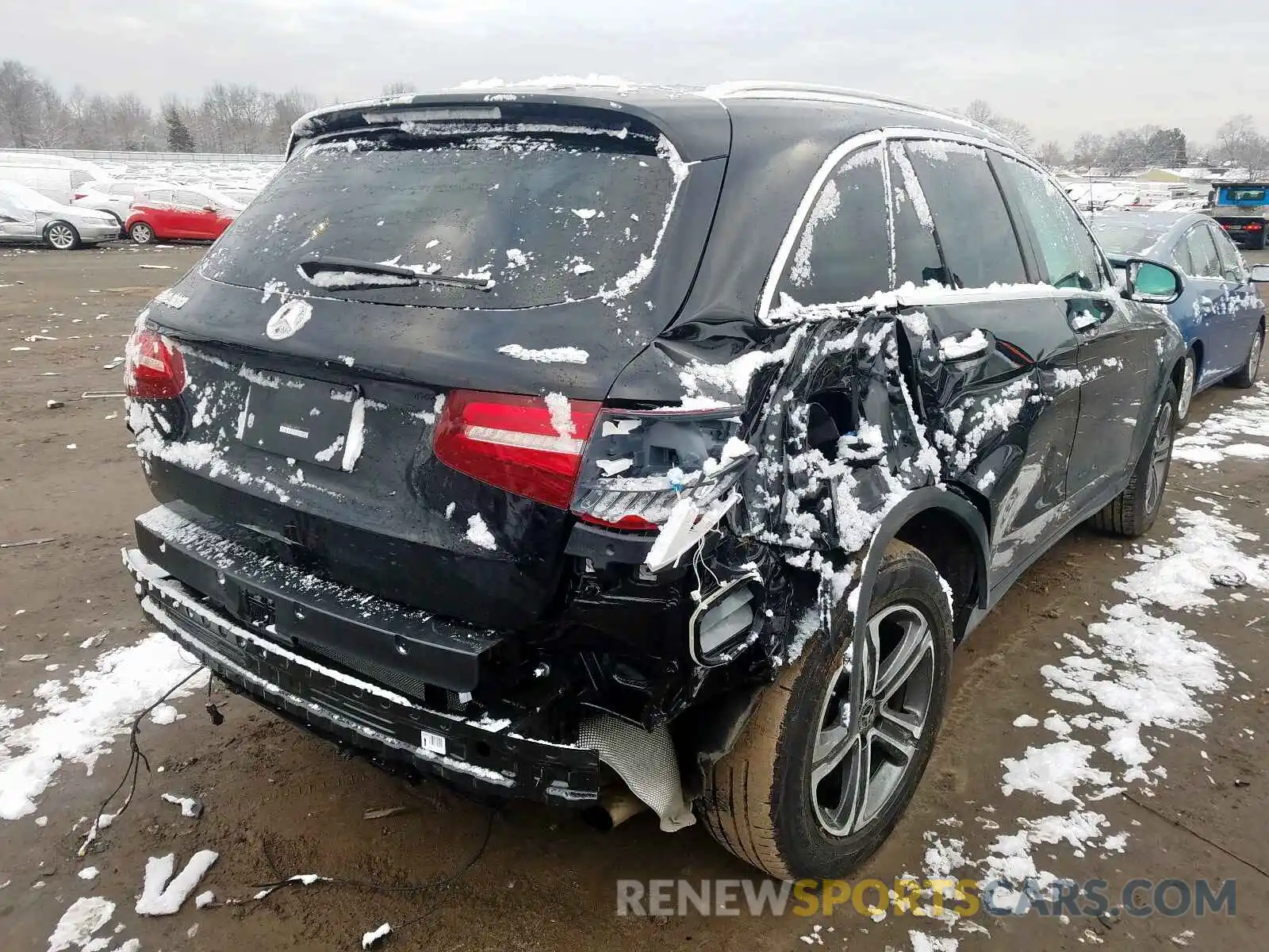 4 Photograph of a damaged car WDC0G4KB5KV189200 MERCEDES-BENZ GLC 300 4M 2019