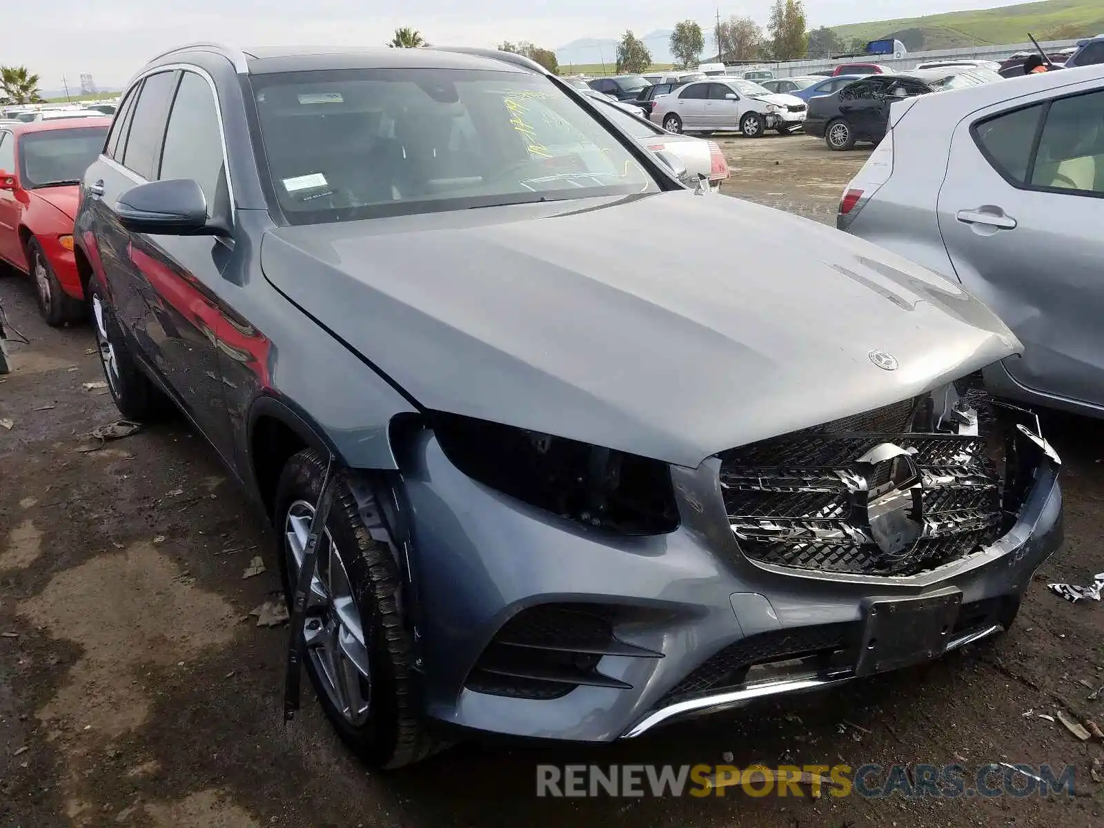 1 Photograph of a damaged car WDC0G4KB6KF593133 MERCEDES-BENZ GLC 300 4M 2019