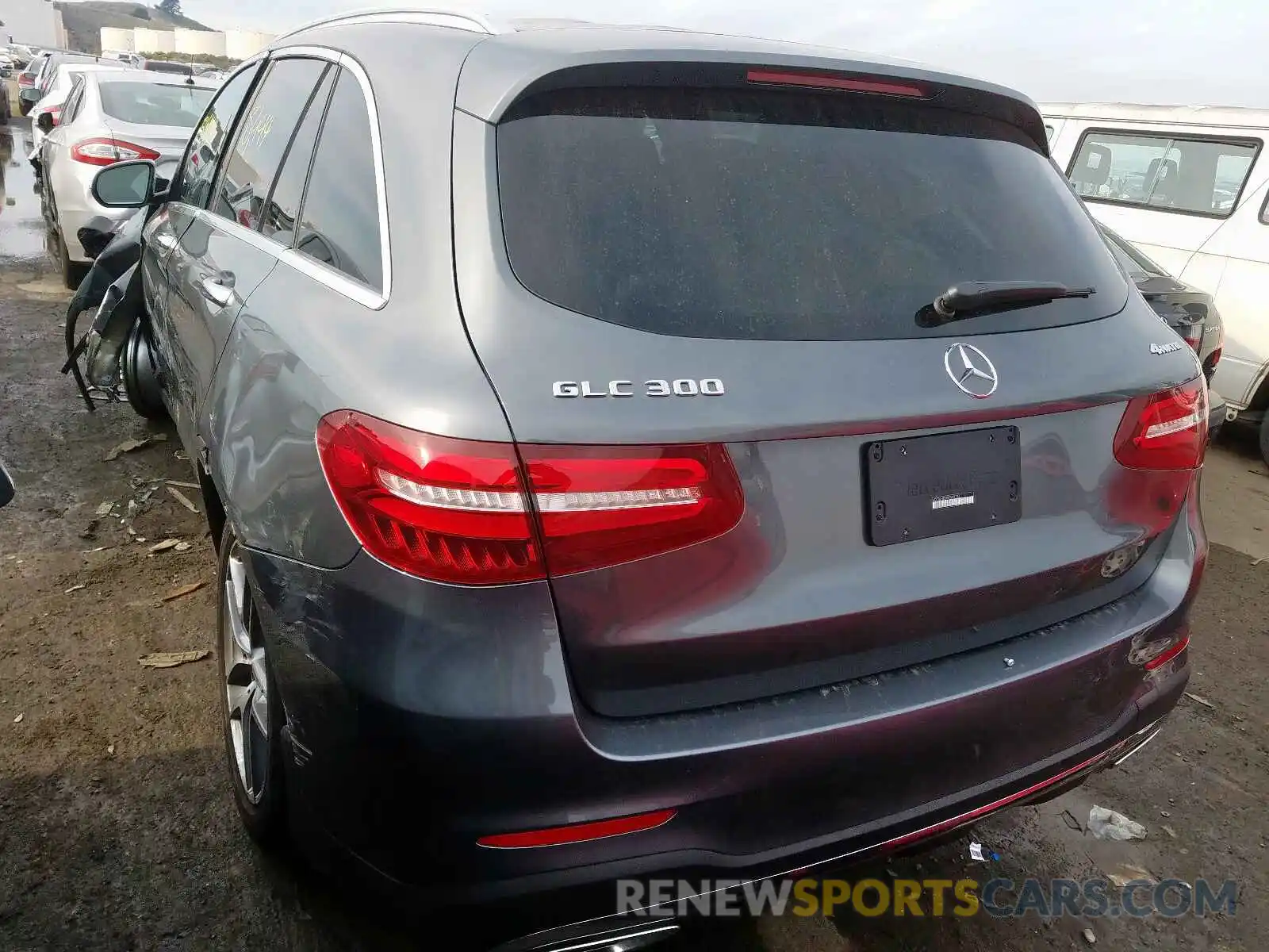 3 Photograph of a damaged car WDC0G4KB6KF593133 MERCEDES-BENZ GLC 300 4M 2019