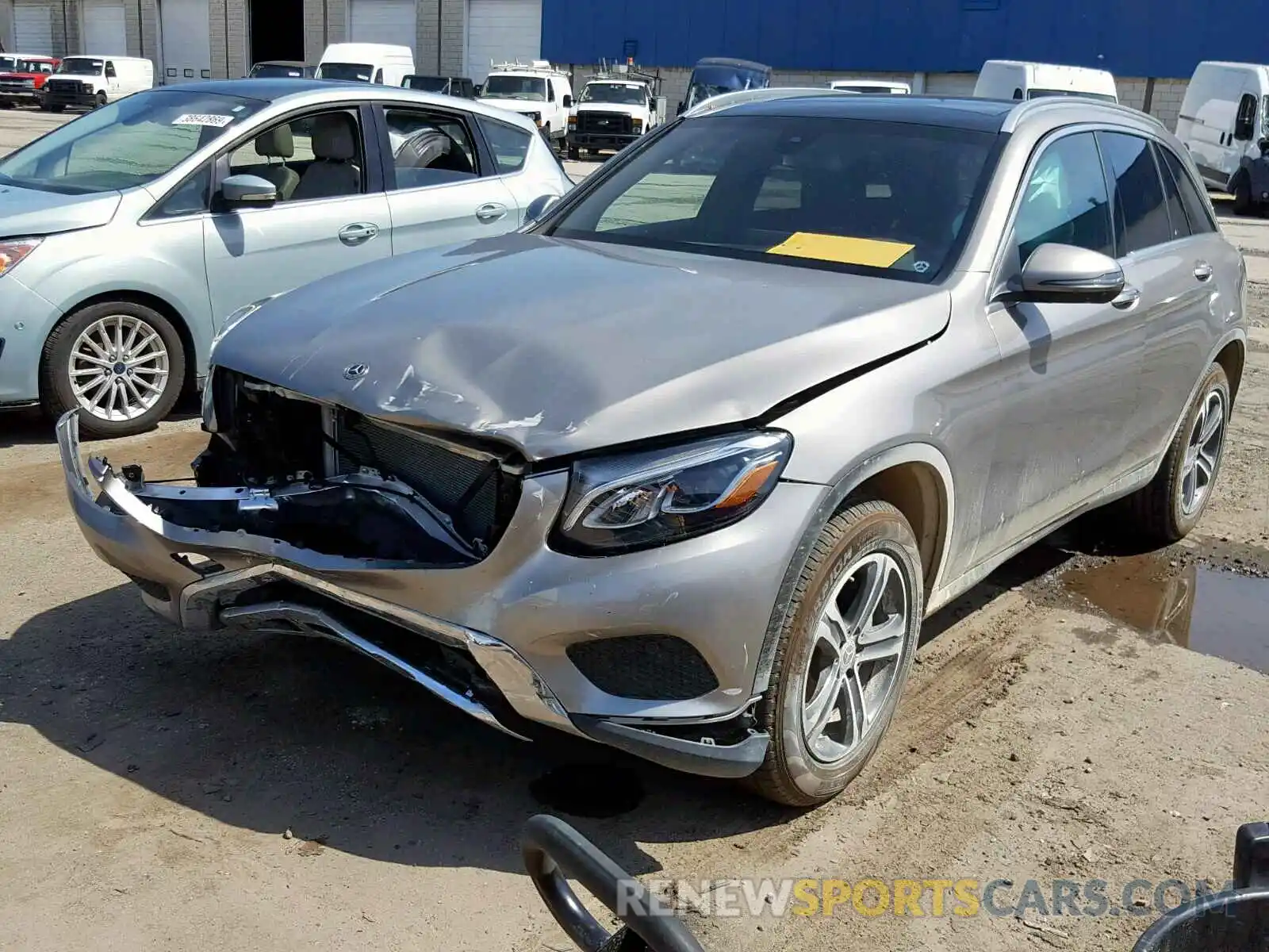 2 Photograph of a damaged car WDC0G4KB6KV148929 MERCEDES-BENZ GLC 300 4M 2019