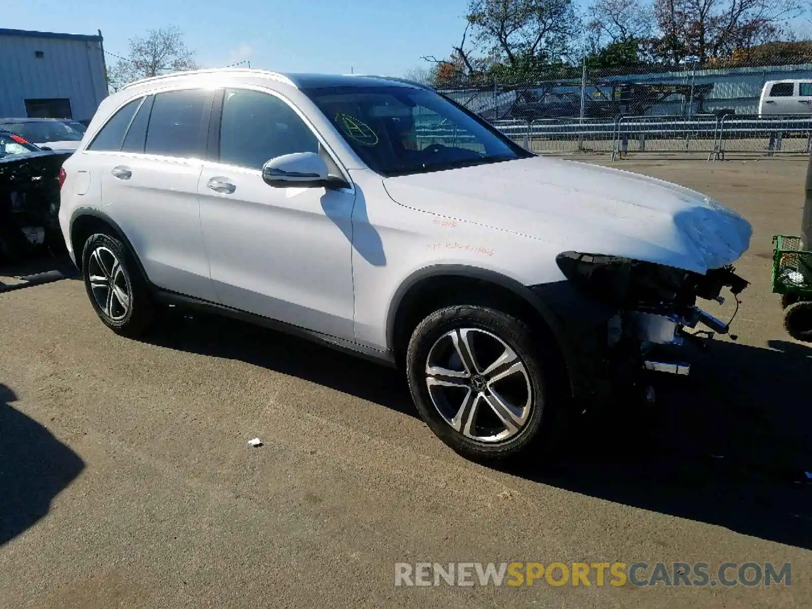 1 Photograph of a damaged car WDC0G4KB6KV155623 MERCEDES-BENZ GLC 300 4M 2019