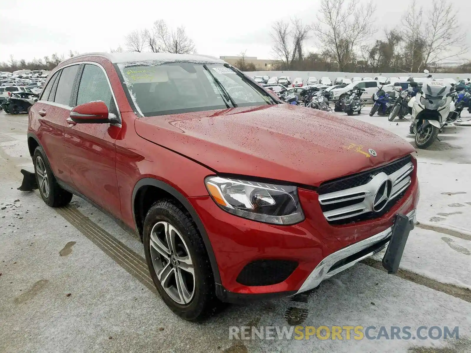 1 Photograph of a damaged car WDC0G4KB6KV175273 MERCEDES-BENZ GLC 300 4M 2019