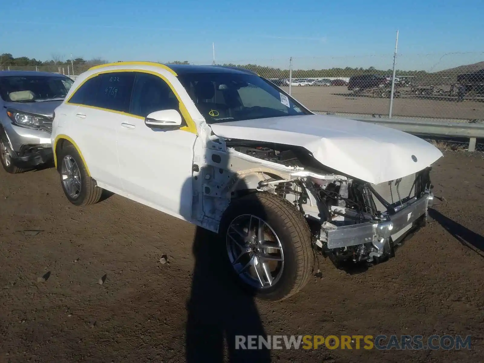 1 Photograph of a damaged car WDC0G4KB8KV174769 MERCEDES-BENZ GLC 300 4M 2019