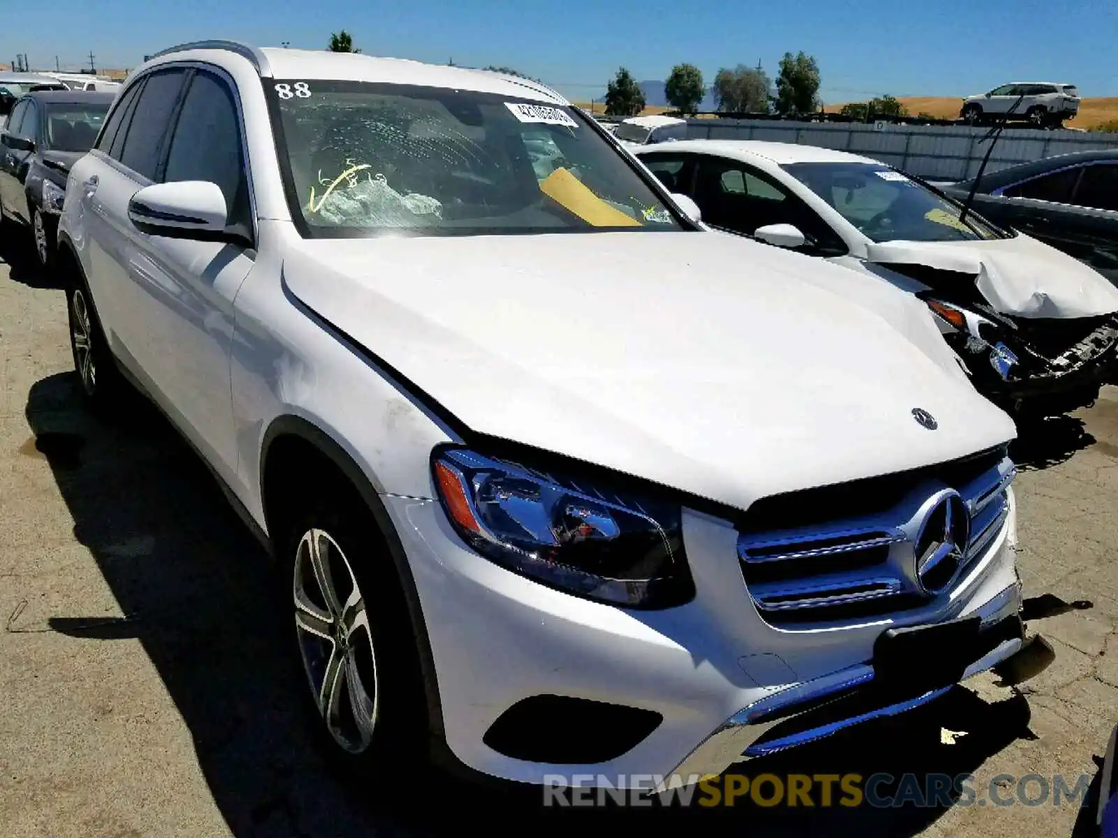 1 Photograph of a damaged car WDC0G4KBXK1004095 MERCEDES-BENZ GLC 300 4M 2019