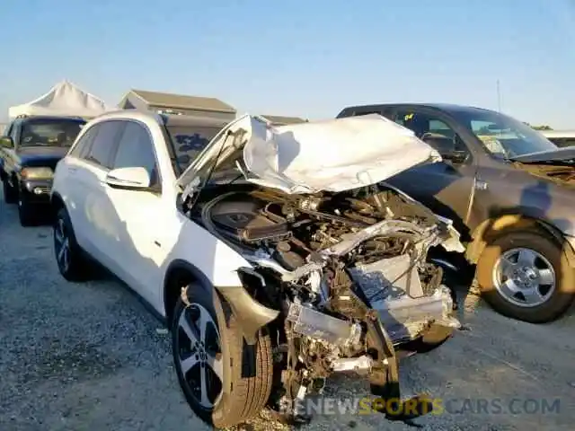 1 Photograph of a damaged car WDC0G5EB3KF560155 MERCEDES-BENZ GLC 350E 2019