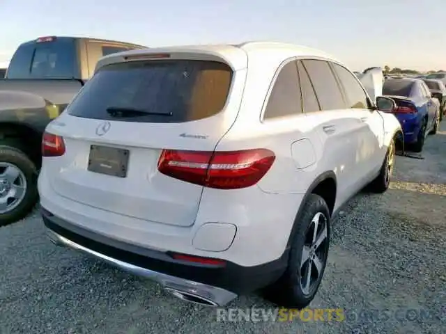 4 Photograph of a damaged car WDC0G5EB3KF560155 MERCEDES-BENZ GLC 350E 2019