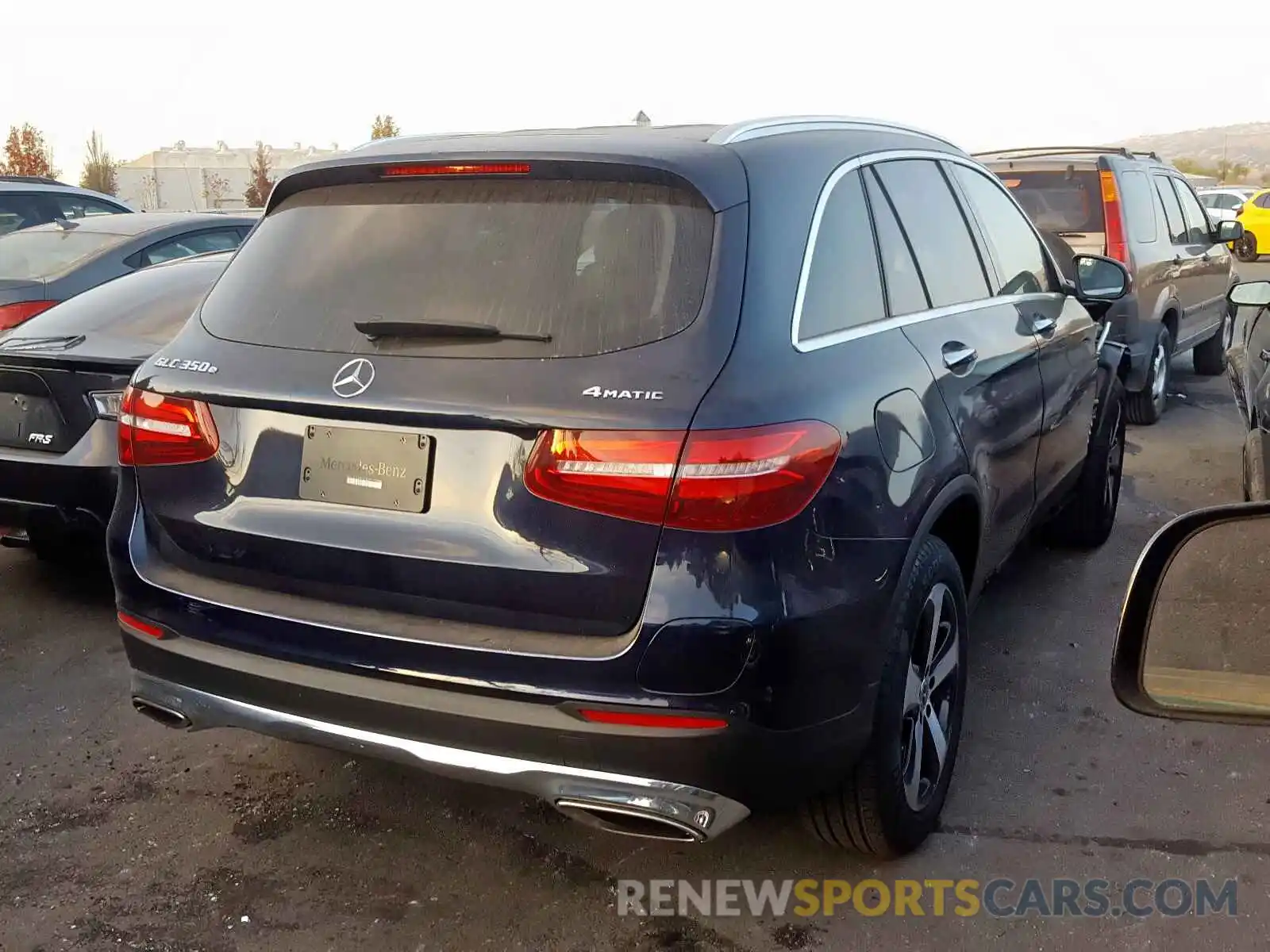 4 Фотография поврежденного автомобиля WDC0G5EB4KF601649 MERCEDES-BENZ GLC 350E 2019