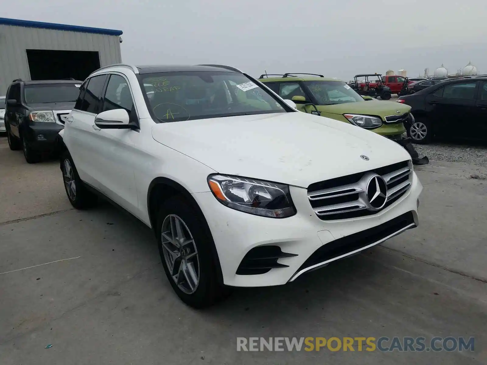 1 Photograph of a damaged car WDC0G4JB0KF600725 MERCEDES-BENZ GLC-CLASS 2019