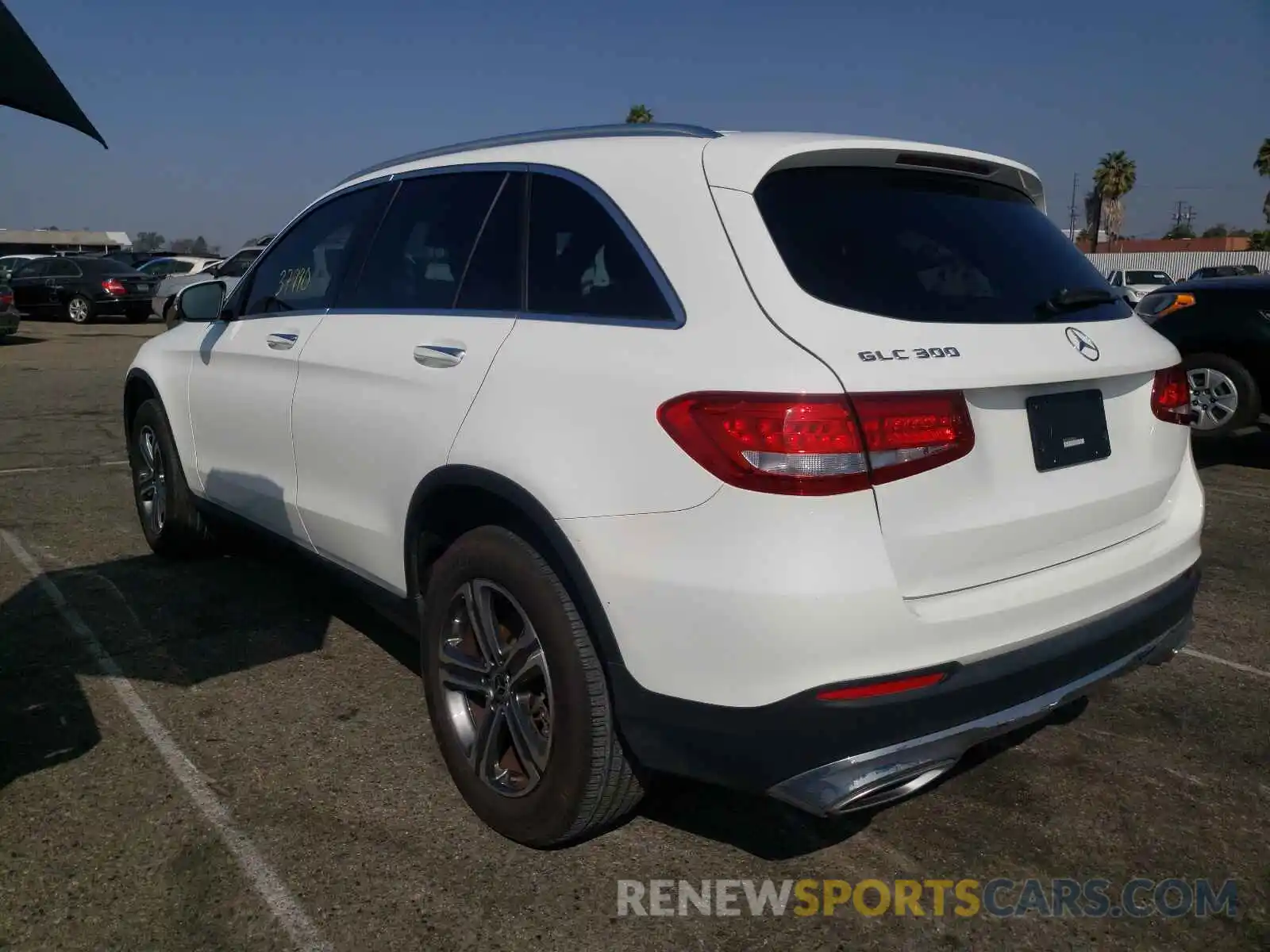 3 Photograph of a damaged car WDC0G4JB0KF624720 MERCEDES-BENZ GLC-CLASS 2019