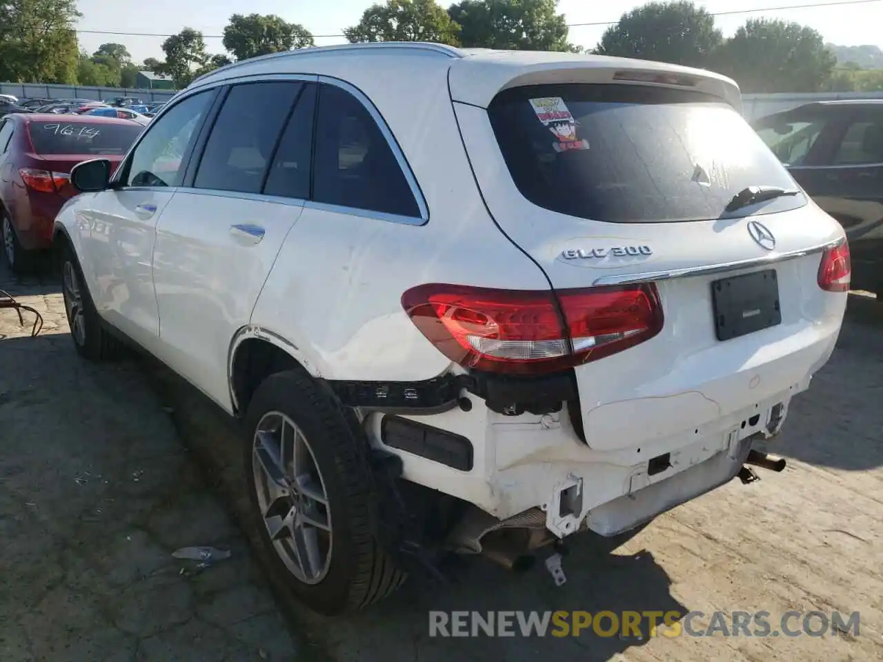 3 Photograph of a damaged car WDC0G4JB0KV126216 MERCEDES-BENZ GLC-CLASS 2019