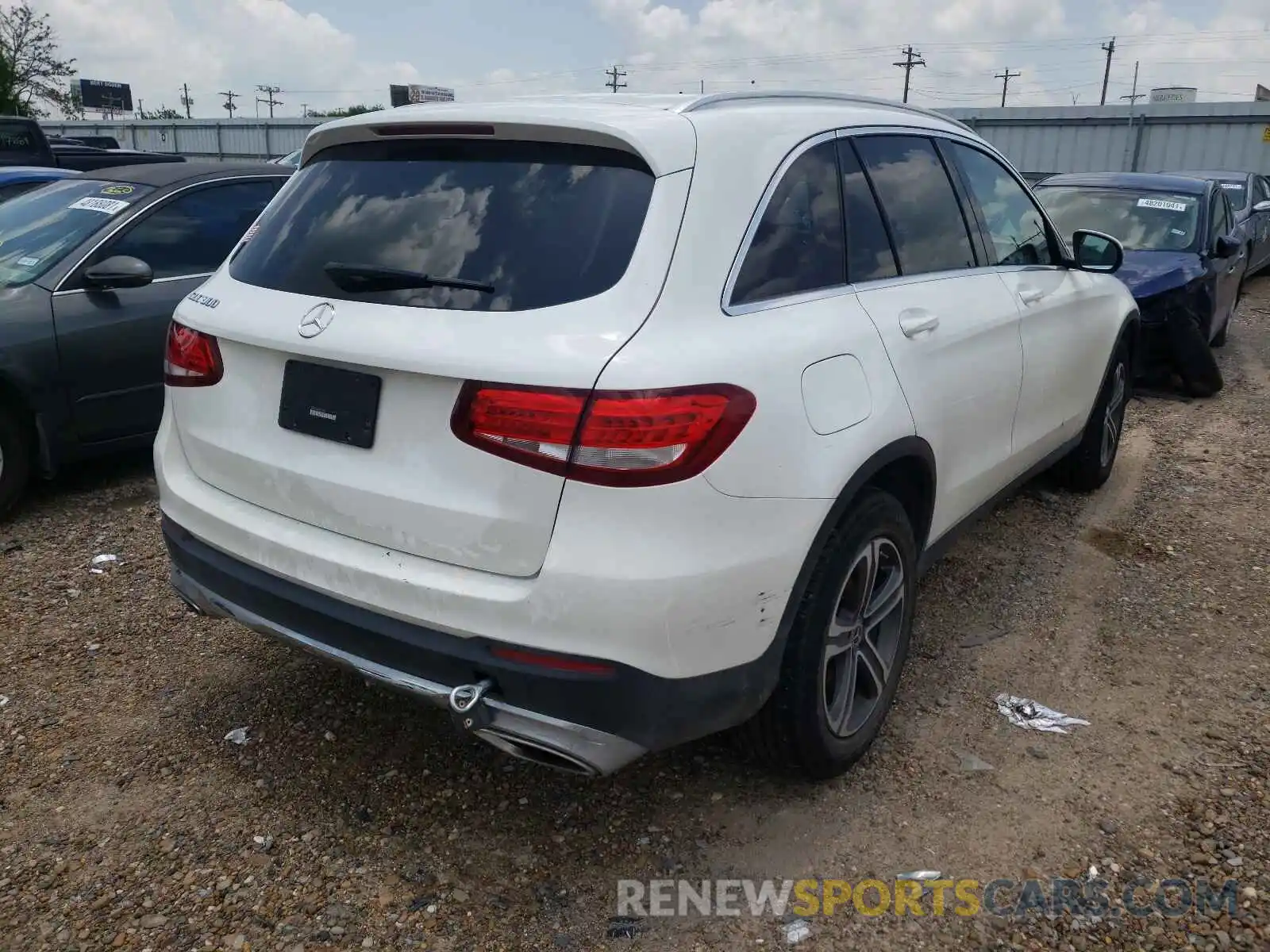 4 Photograph of a damaged car WDC0G4JB0KV139614 MERCEDES-BENZ GLC-CLASS 2019