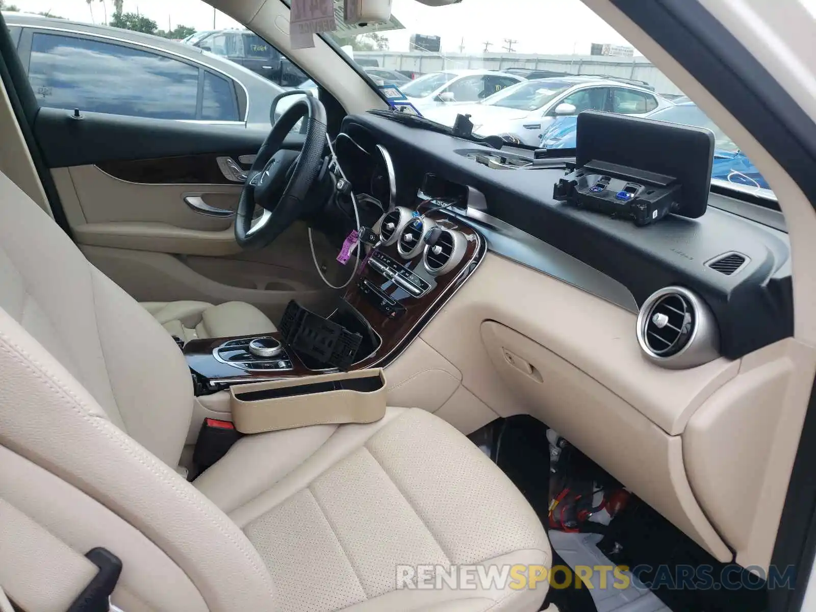 5 Photograph of a damaged car WDC0G4JB0KV139614 MERCEDES-BENZ GLC-CLASS 2019