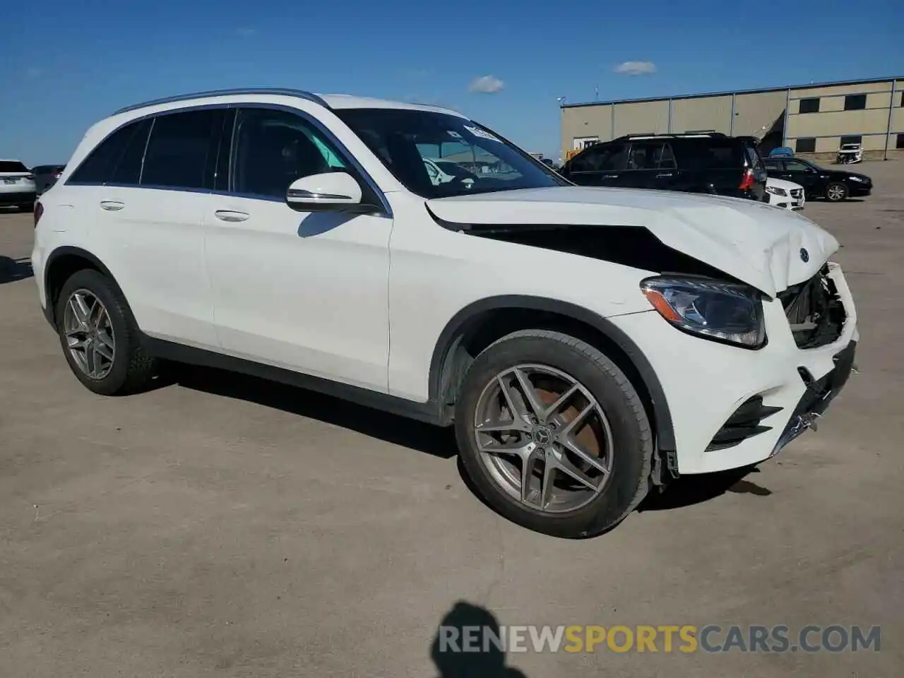 4 Photograph of a damaged car WDC0G4JB0KV145560 MERCEDES-BENZ GLC-CLASS 2019