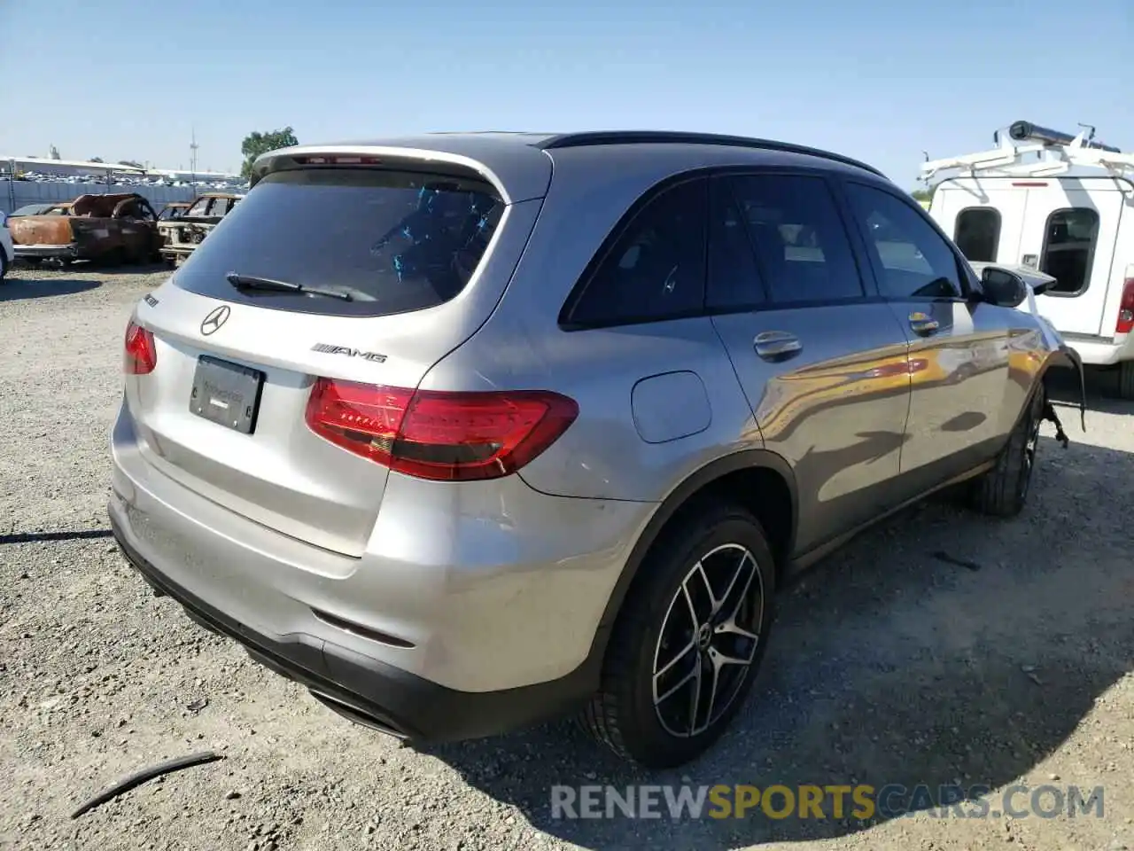 4 Photograph of a damaged car WDC0G4JB0KV148734 MERCEDES-BENZ GLC-CLASS 2019